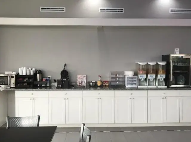 Americas Best Value Inn Angleton Americas Best Value Inn Angleton