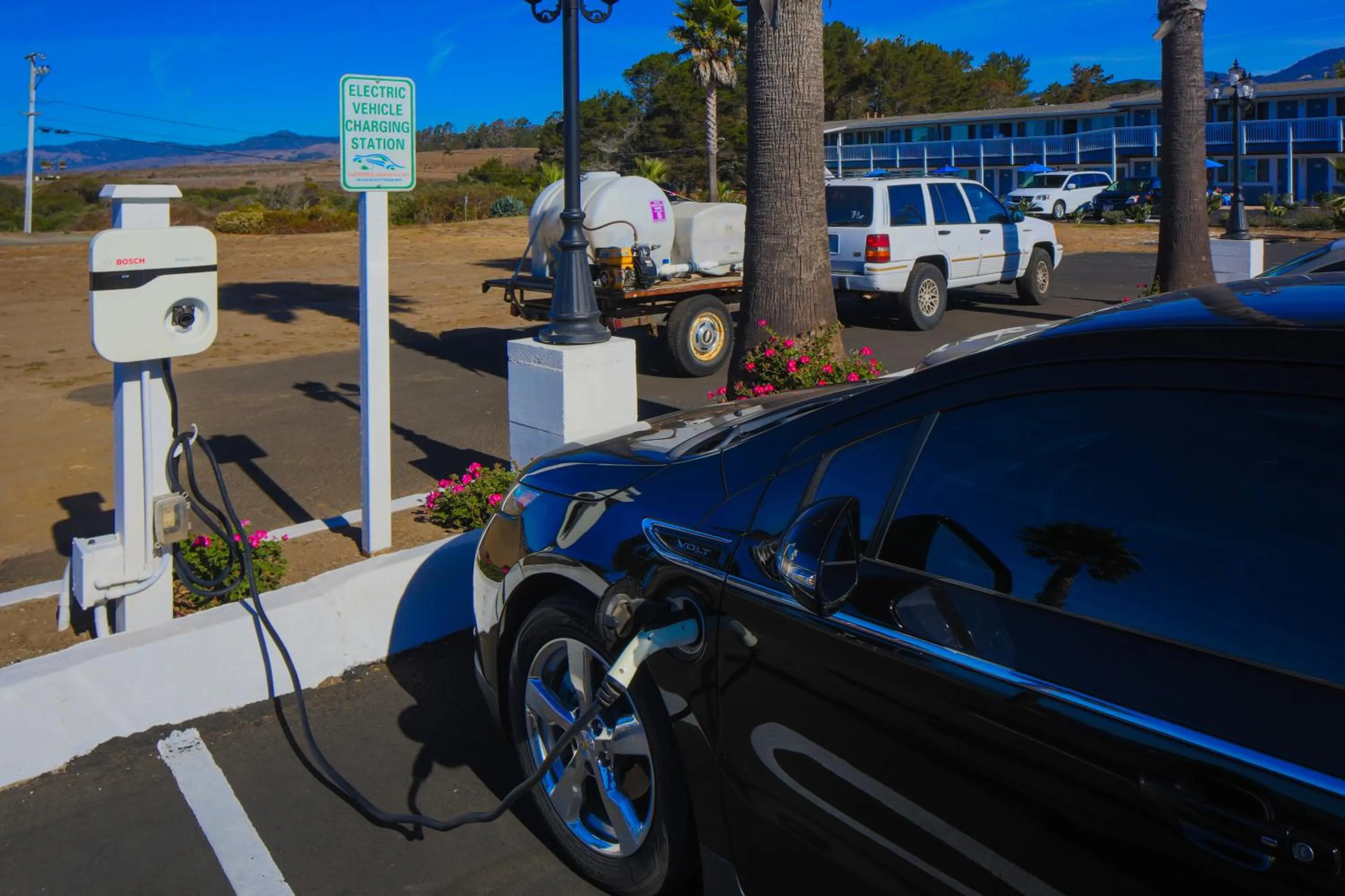 Day in San Simeon Lodge