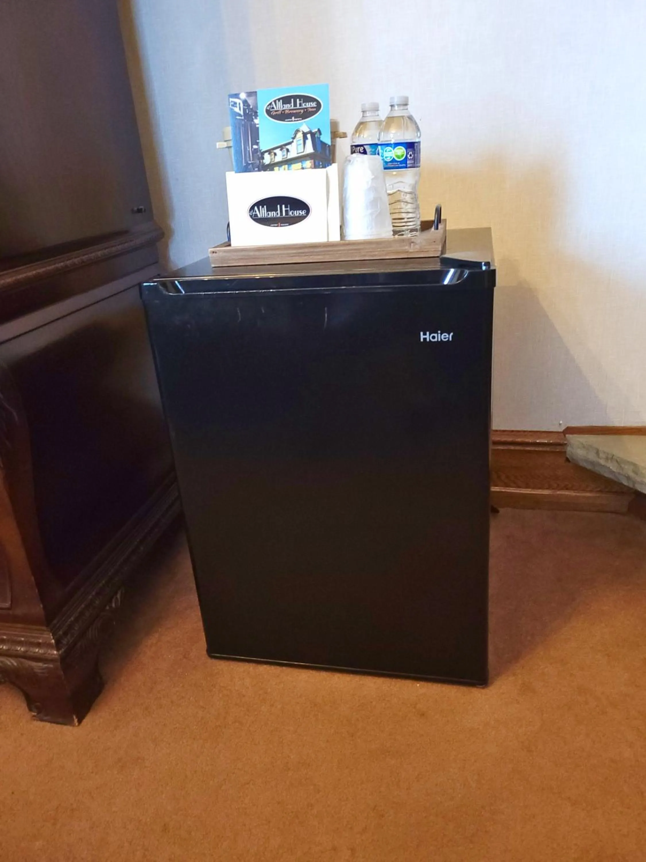 Altland House Inn & Suites