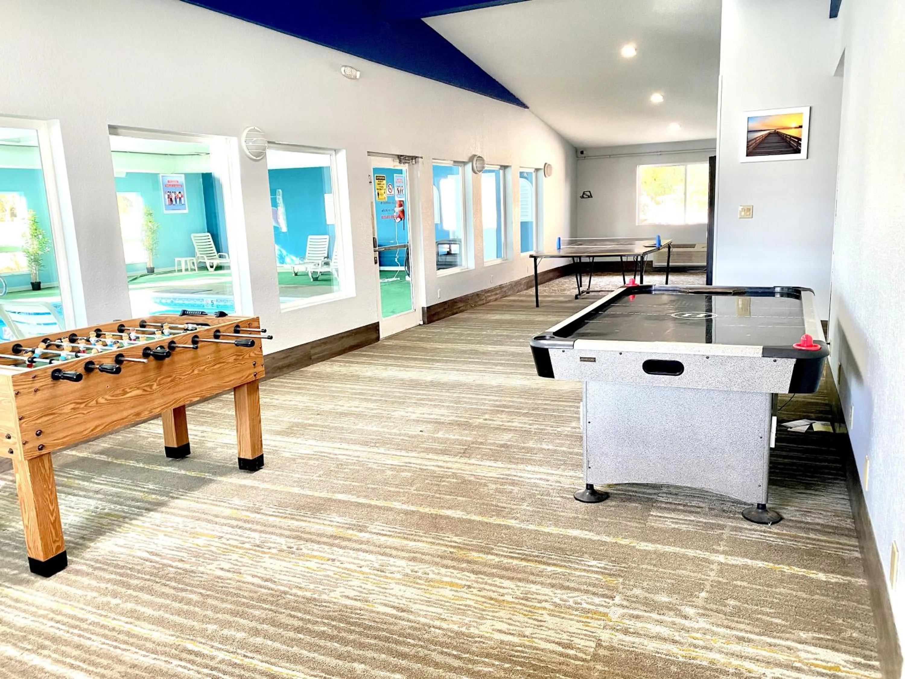 Game Room in Days Inn by Wyndham Osage Beach Lake of the Ozarks