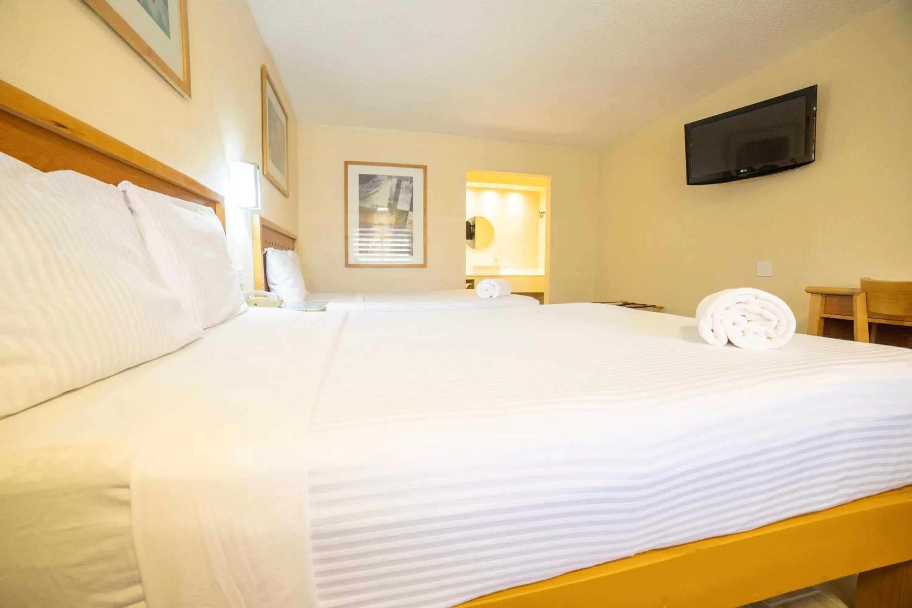 Bed in Hotel Colonial Ciudad Juarez Bed in Hotel Colonial Ciudad Juarez