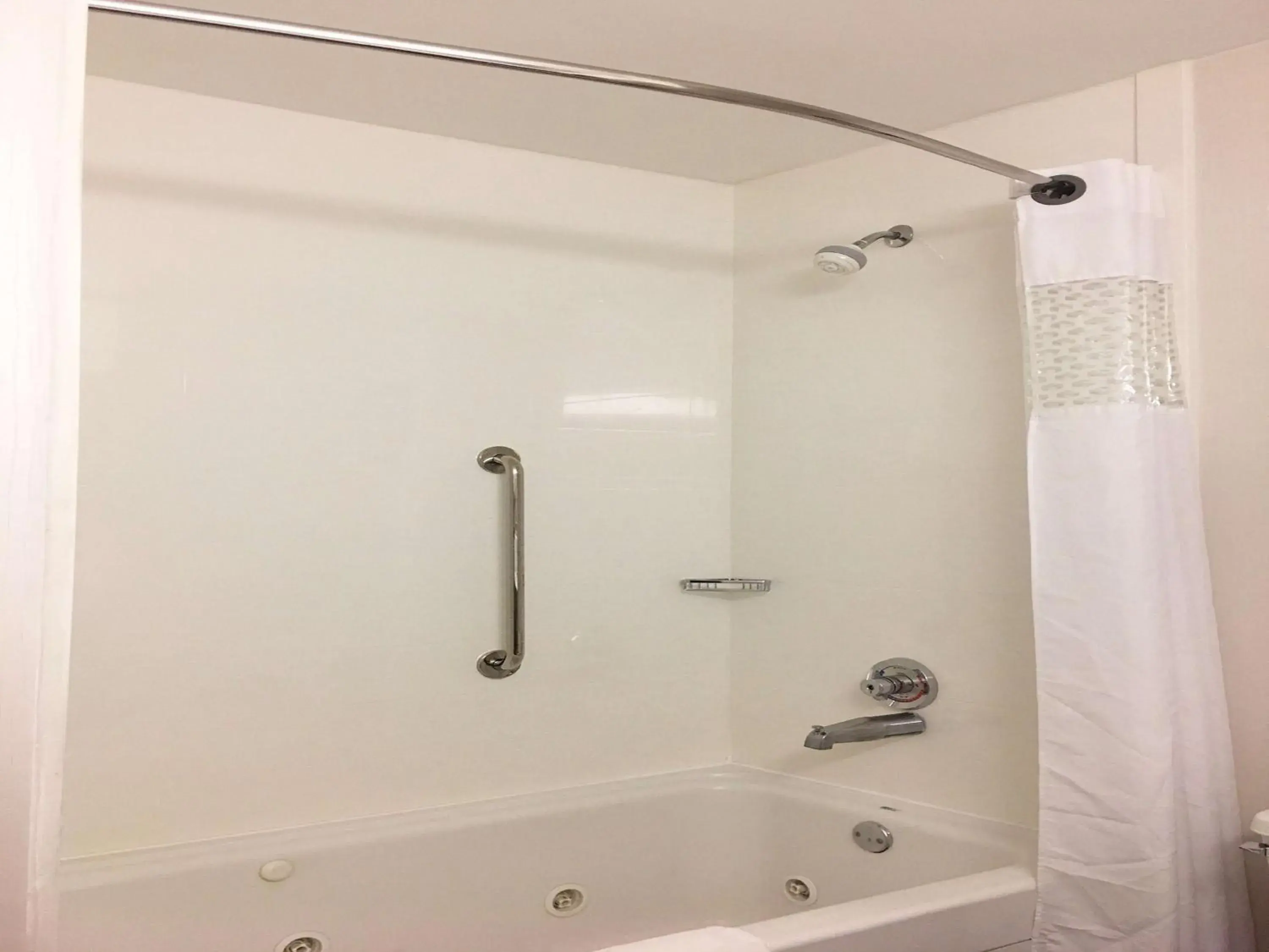 Bathroom in Hampton Inn Sevierville Bathroom in Hampton Inn Sevierville