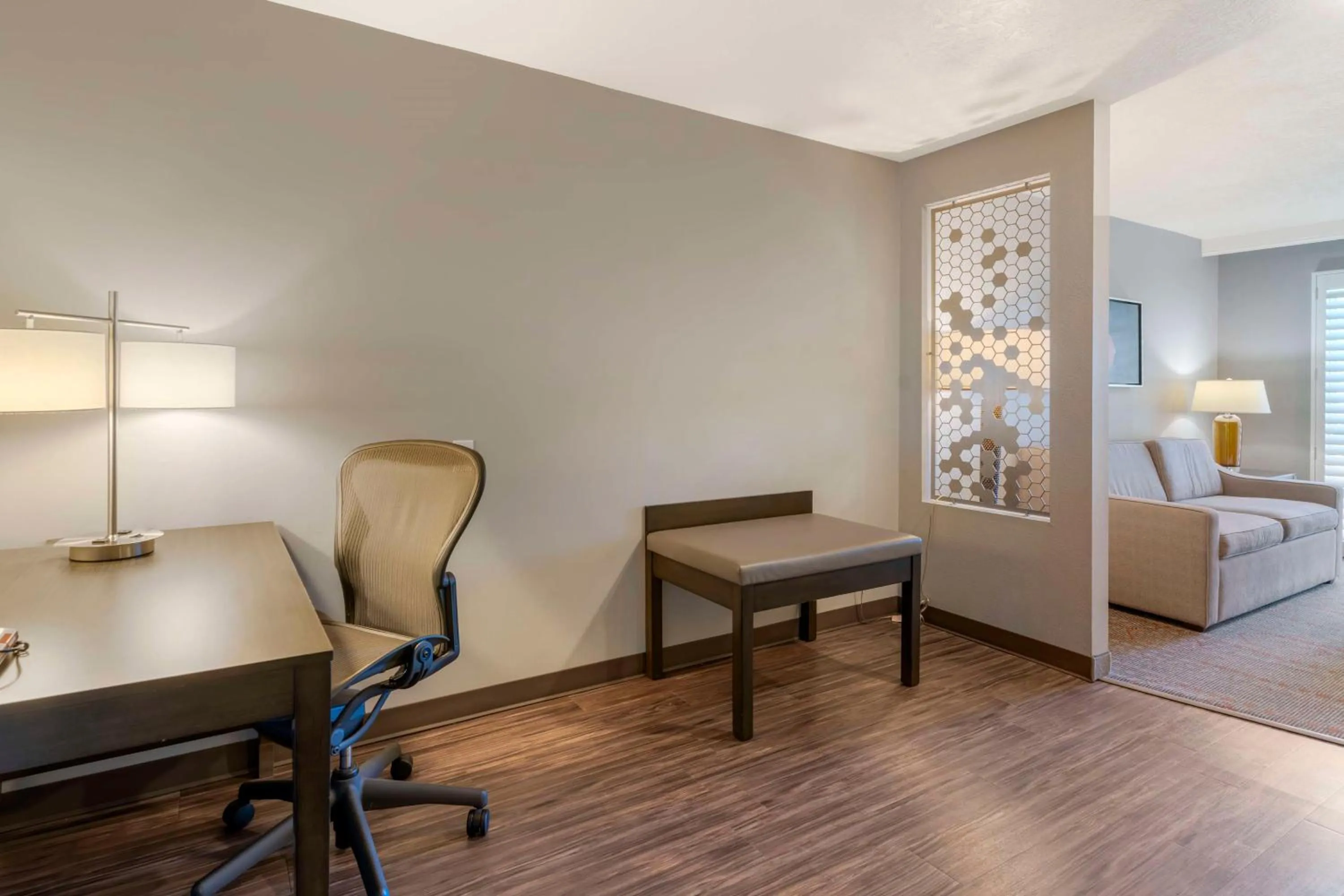 Bedroom, Bed in Best Western Corvallis