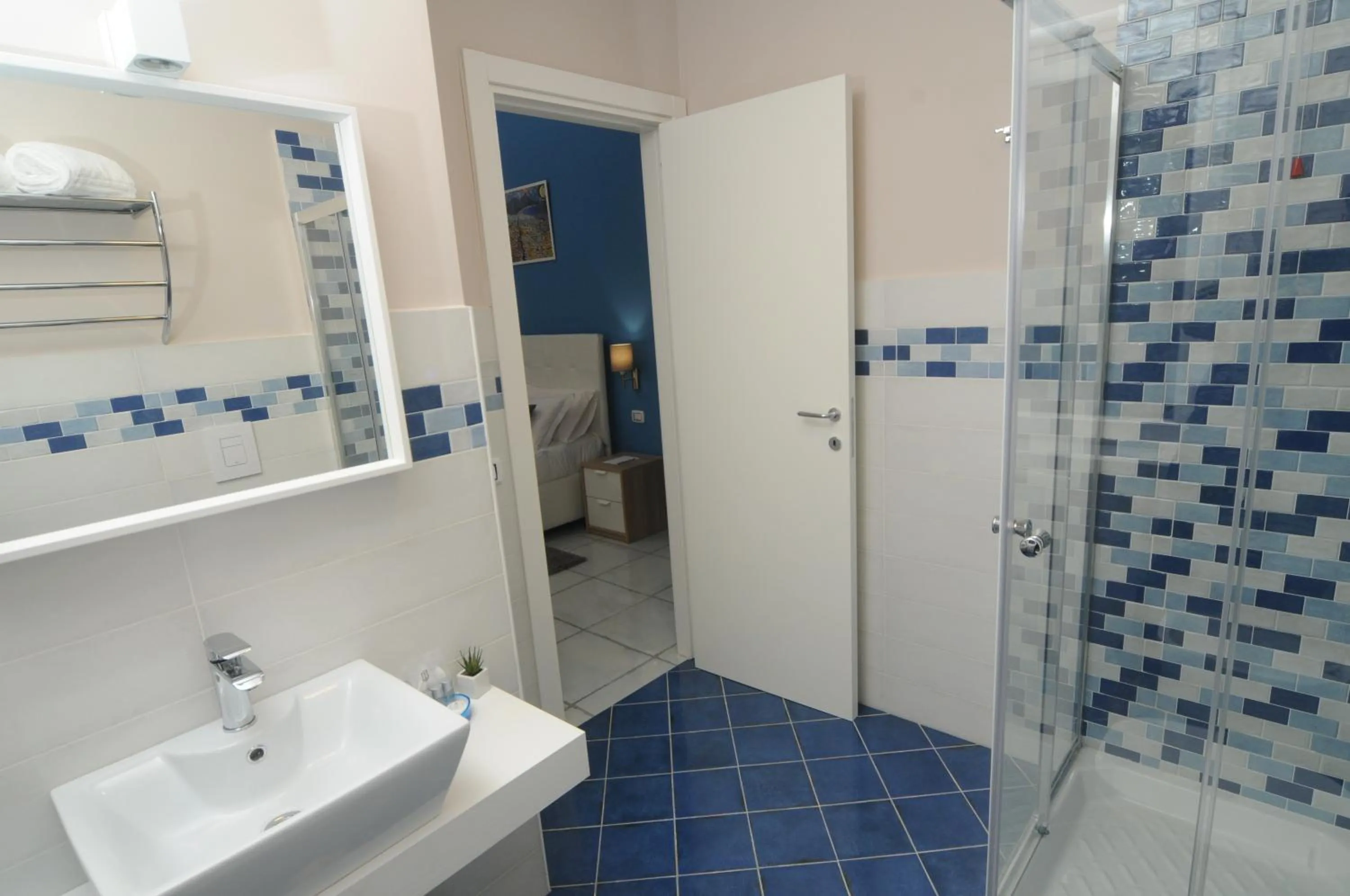 Shower in La Casa di Giorgio B&B