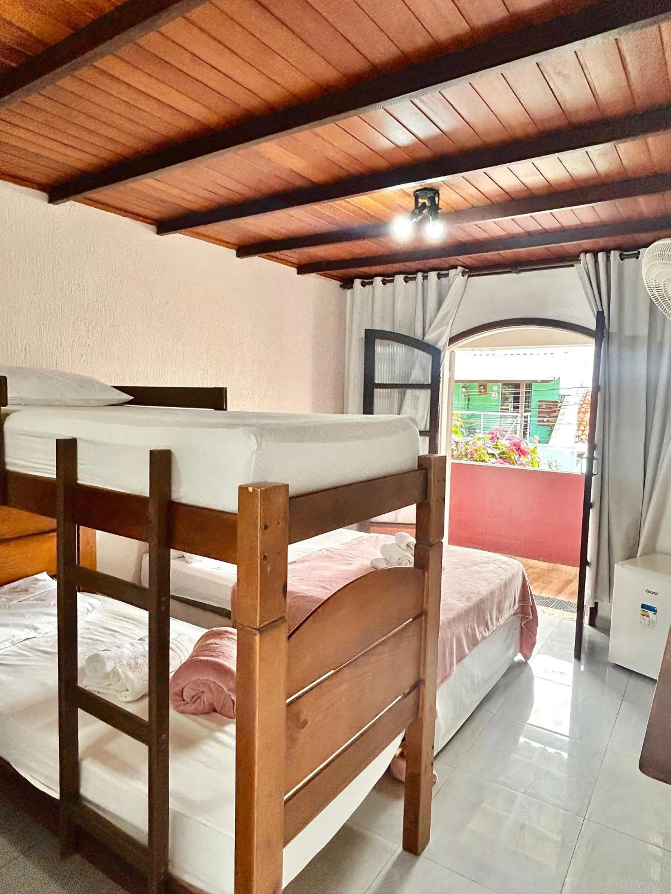 Bed in Bougainville Suítes