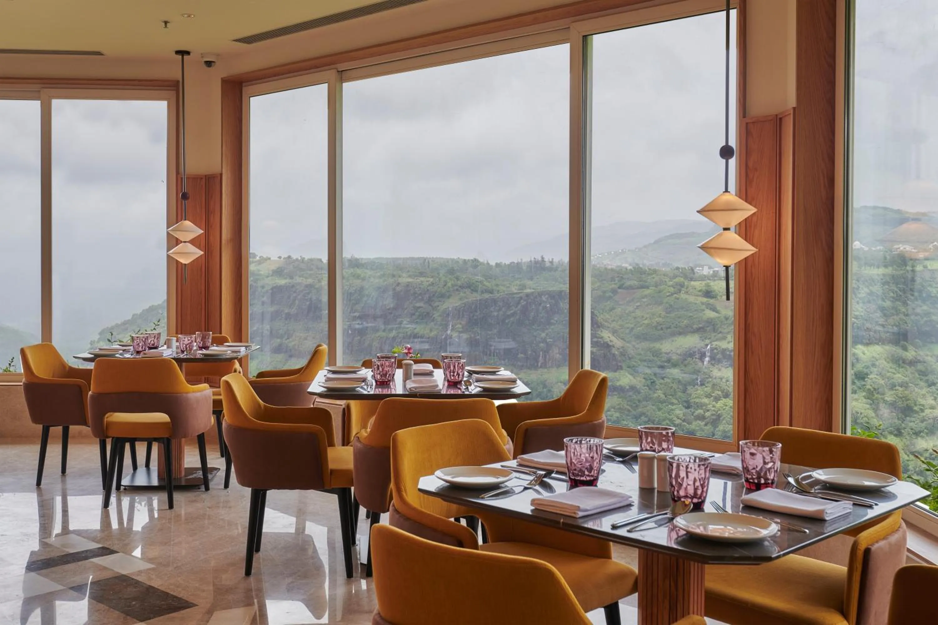 Restaurant/places to eat in Athiva Resort & Spa Khandala - Formerly Dukes Retreat