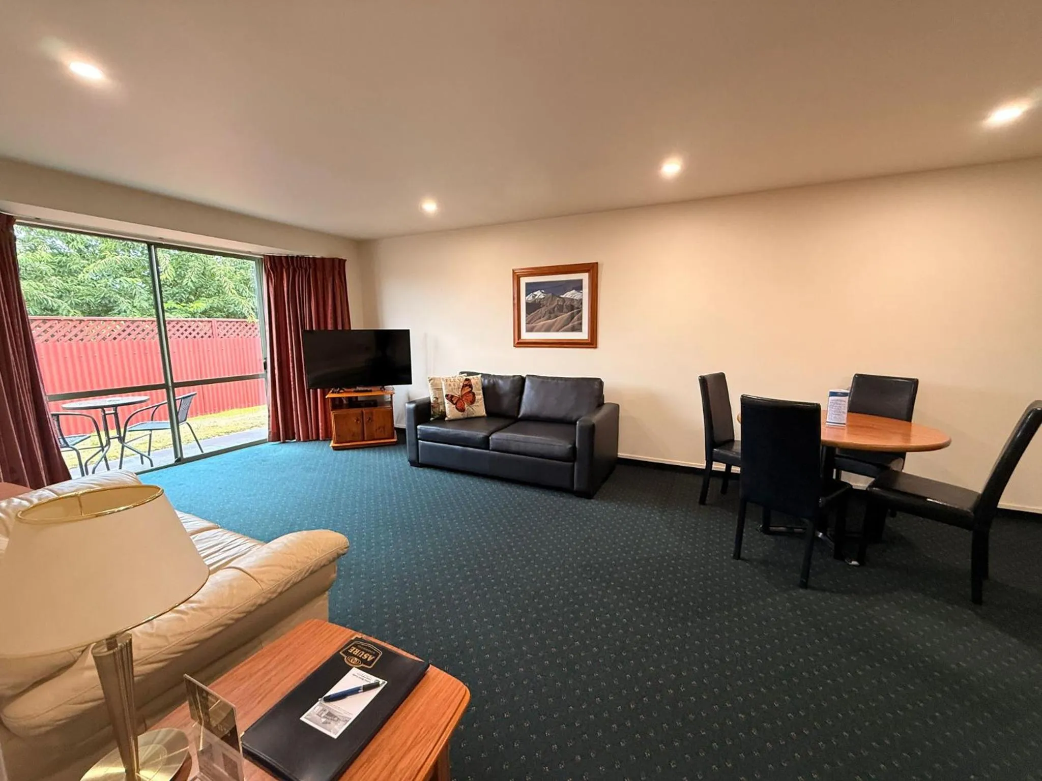 Living room in ASURE Ashley Motor Lodge