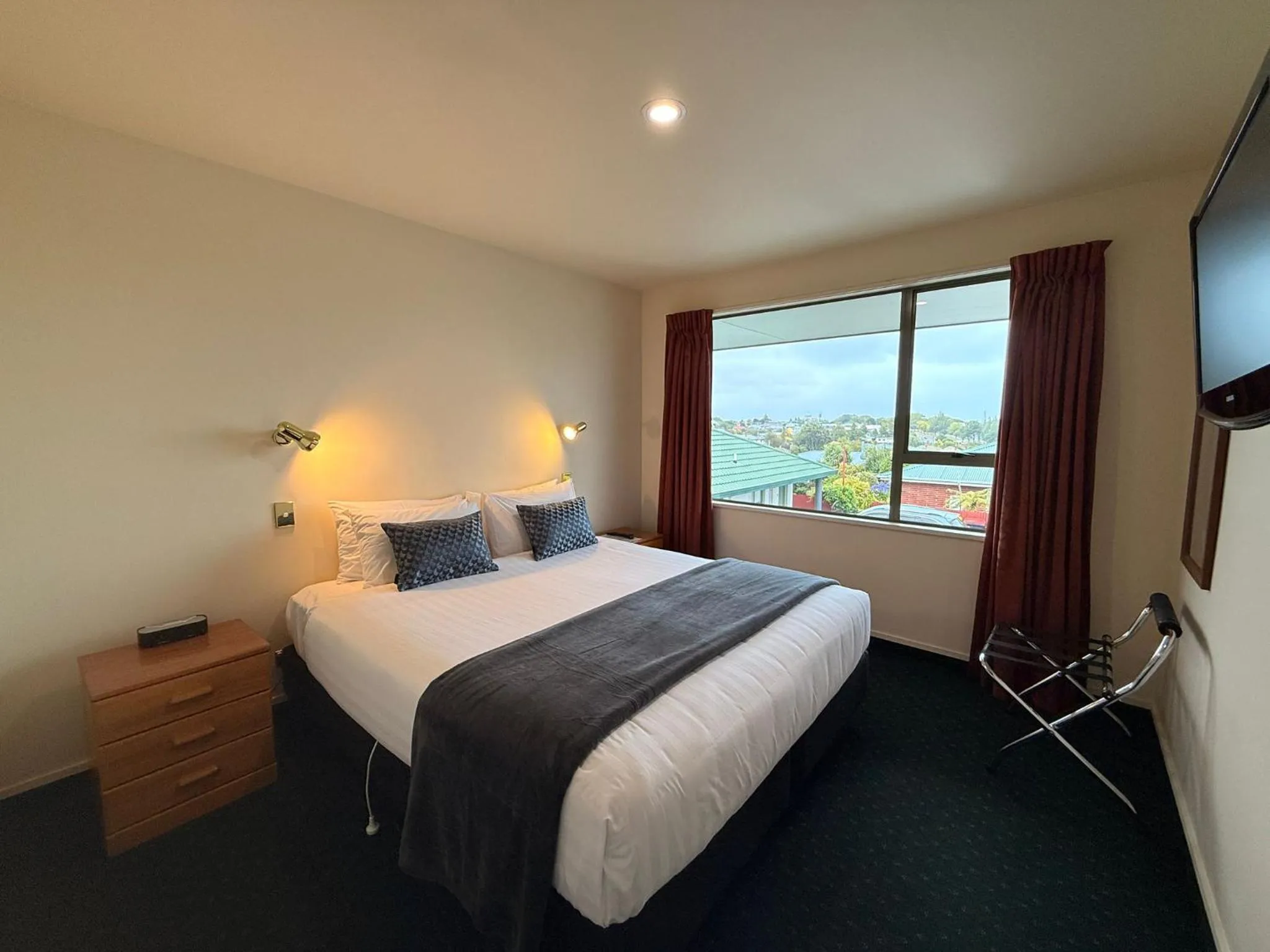 Bed in ASURE Ashley Motor Lodge