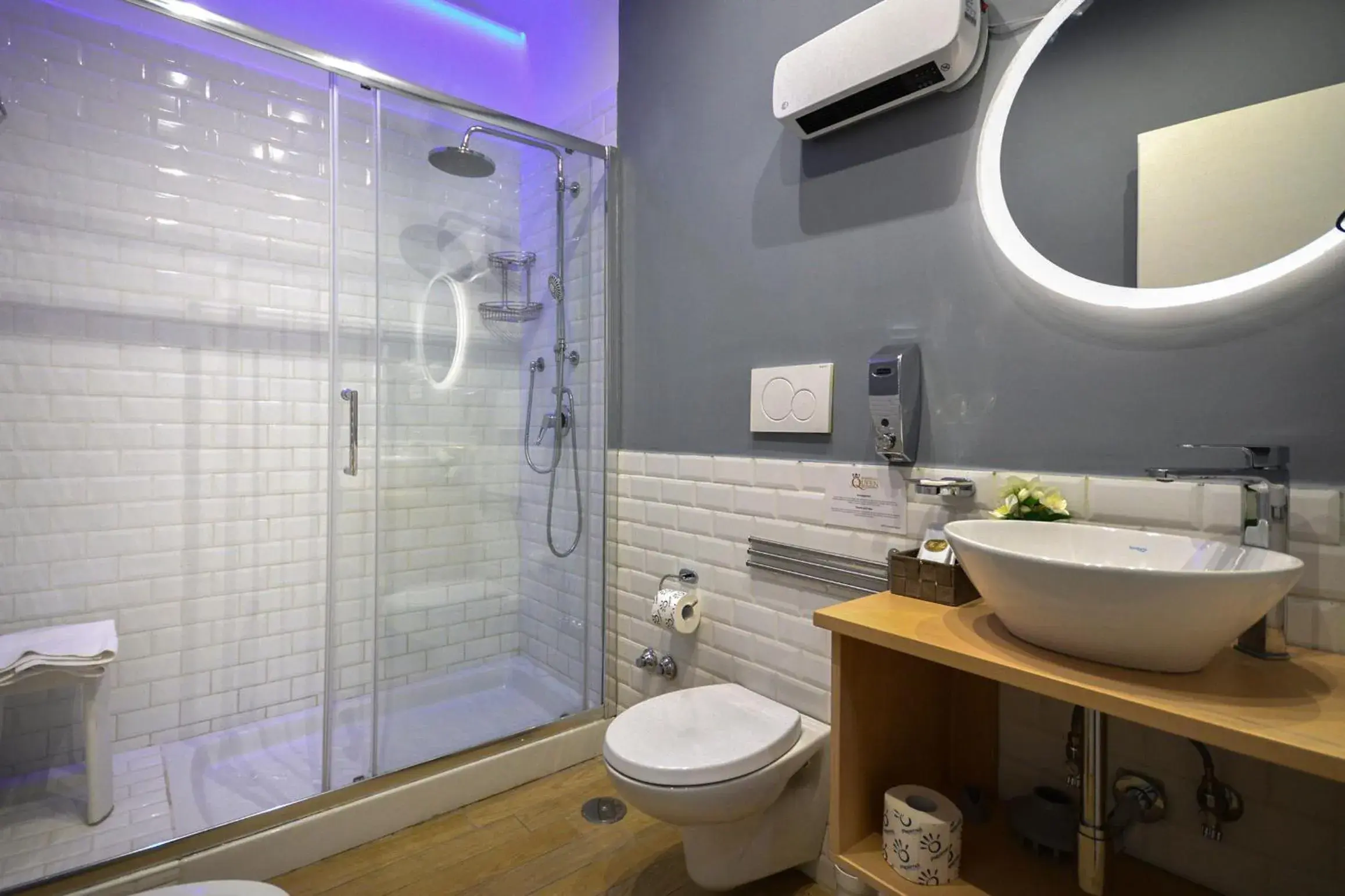 Double Room - single occupancy in B&B Sorrento Queen Double Room - single occupancy in B&B Sorrento Queen