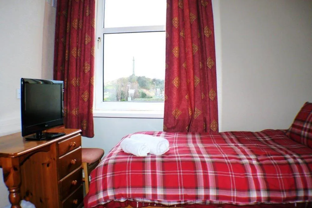 Single Room - single occupancy in Elgin Guest House