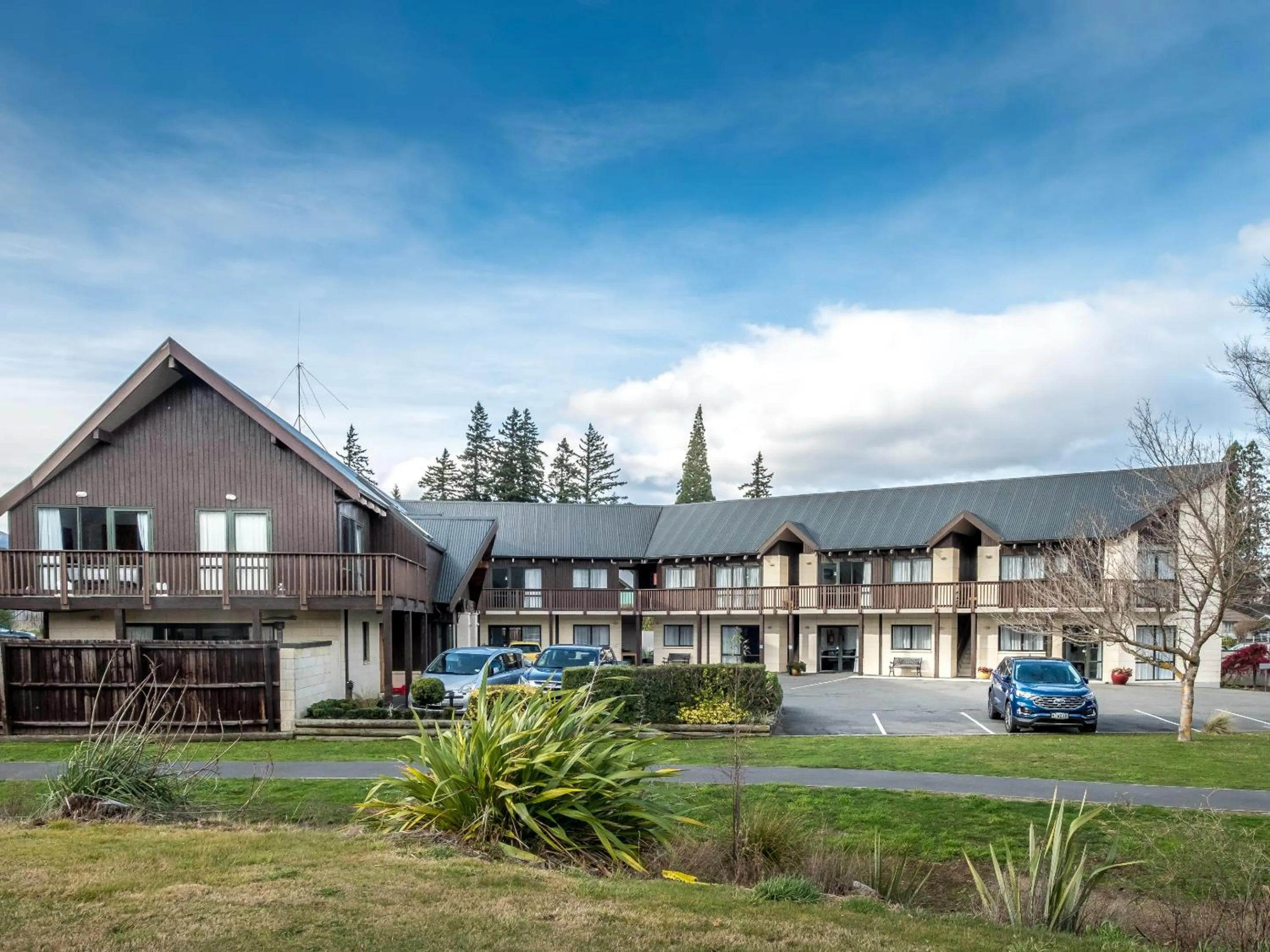 Parking in ASURE Hanmer Inn Motel Hanmer Springs