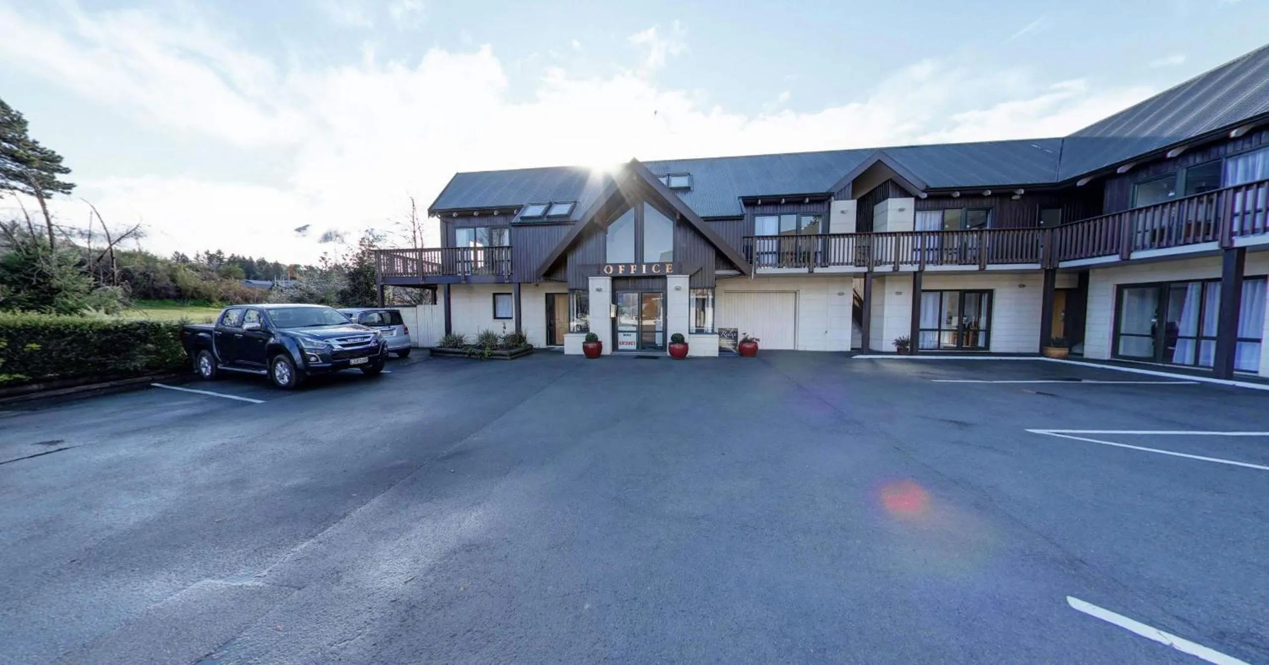 Facade/entrance in ASURE Hanmer Inn Motel Hanmer Springs