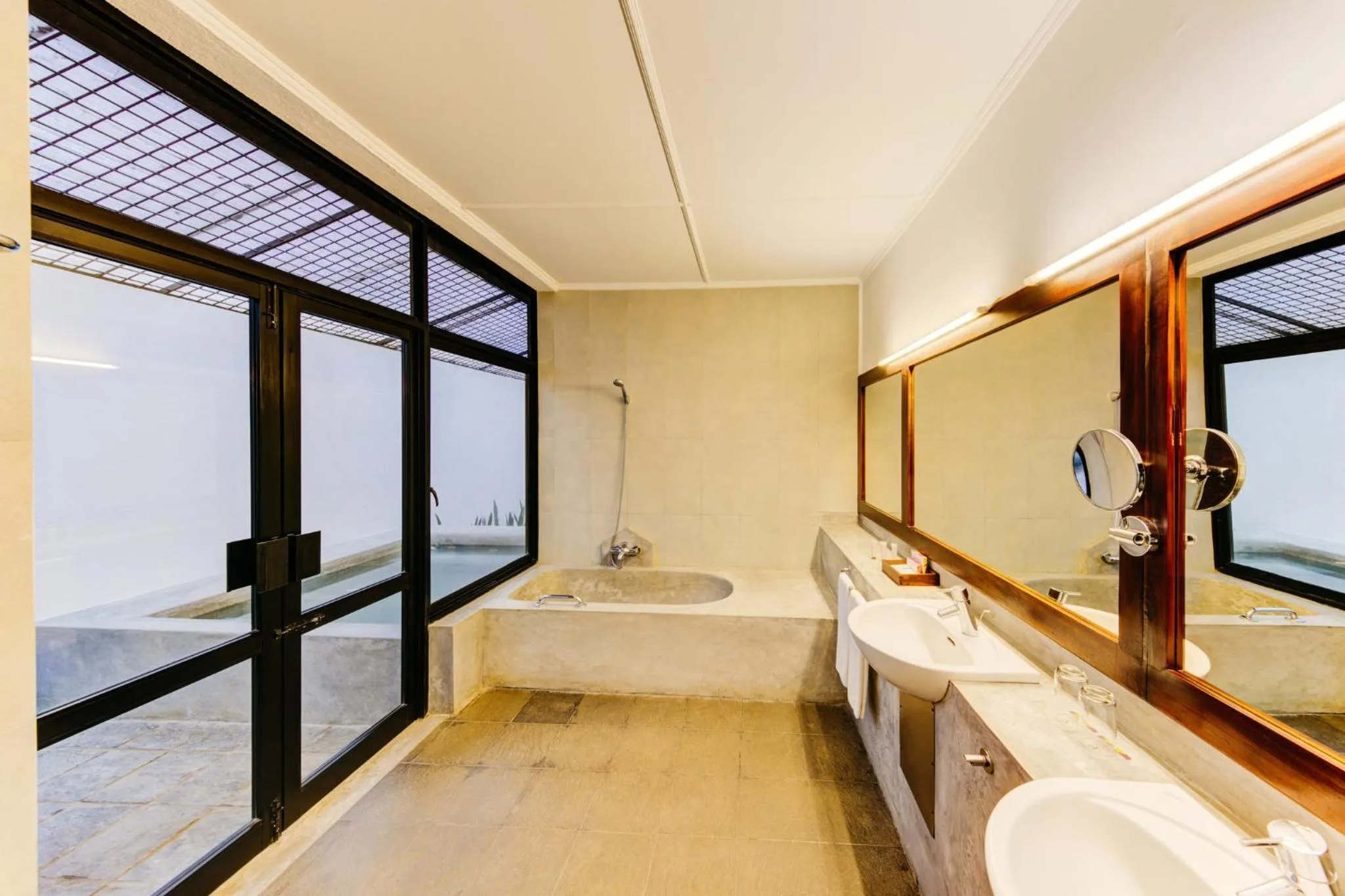 Bathroom in Habarana Village by Cinnamon