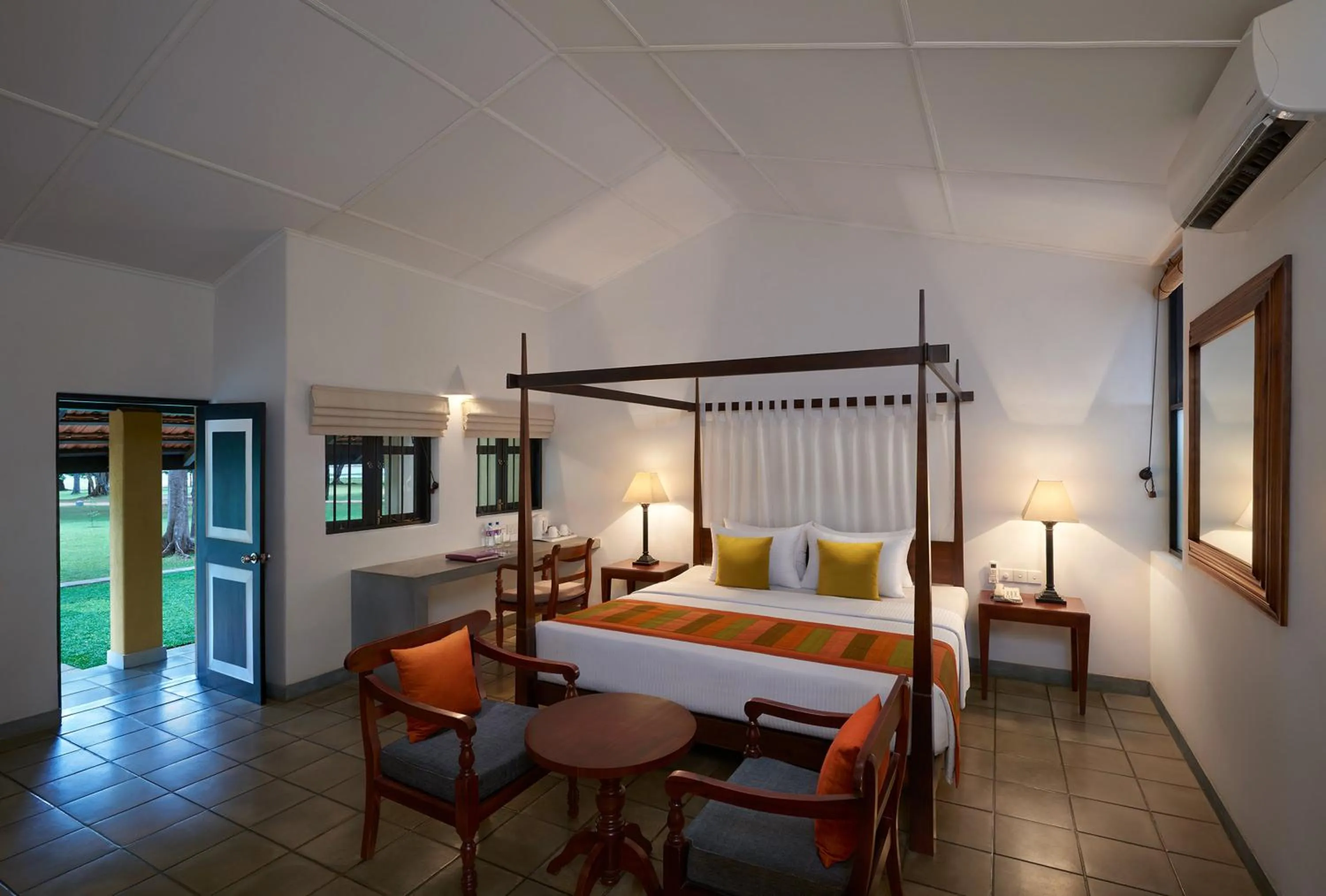 Photo of the whole room, Bed in Habarana Village by Cinnamon