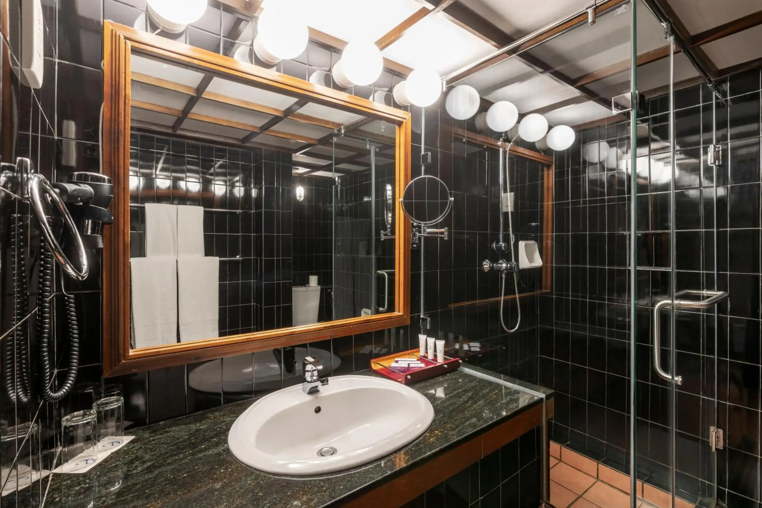 Superior Twin River View - single occupancy - 10% discount on Boat rides & Archery, Early Check In & Late Check Out on Availability in Cinnamon Citadel Kandy Superior Twin River View - single occupancy - 10% discount on Boat rides & Archery, Early Check In & Late Check Out on Availability in Cinnamon Citadel Kandy