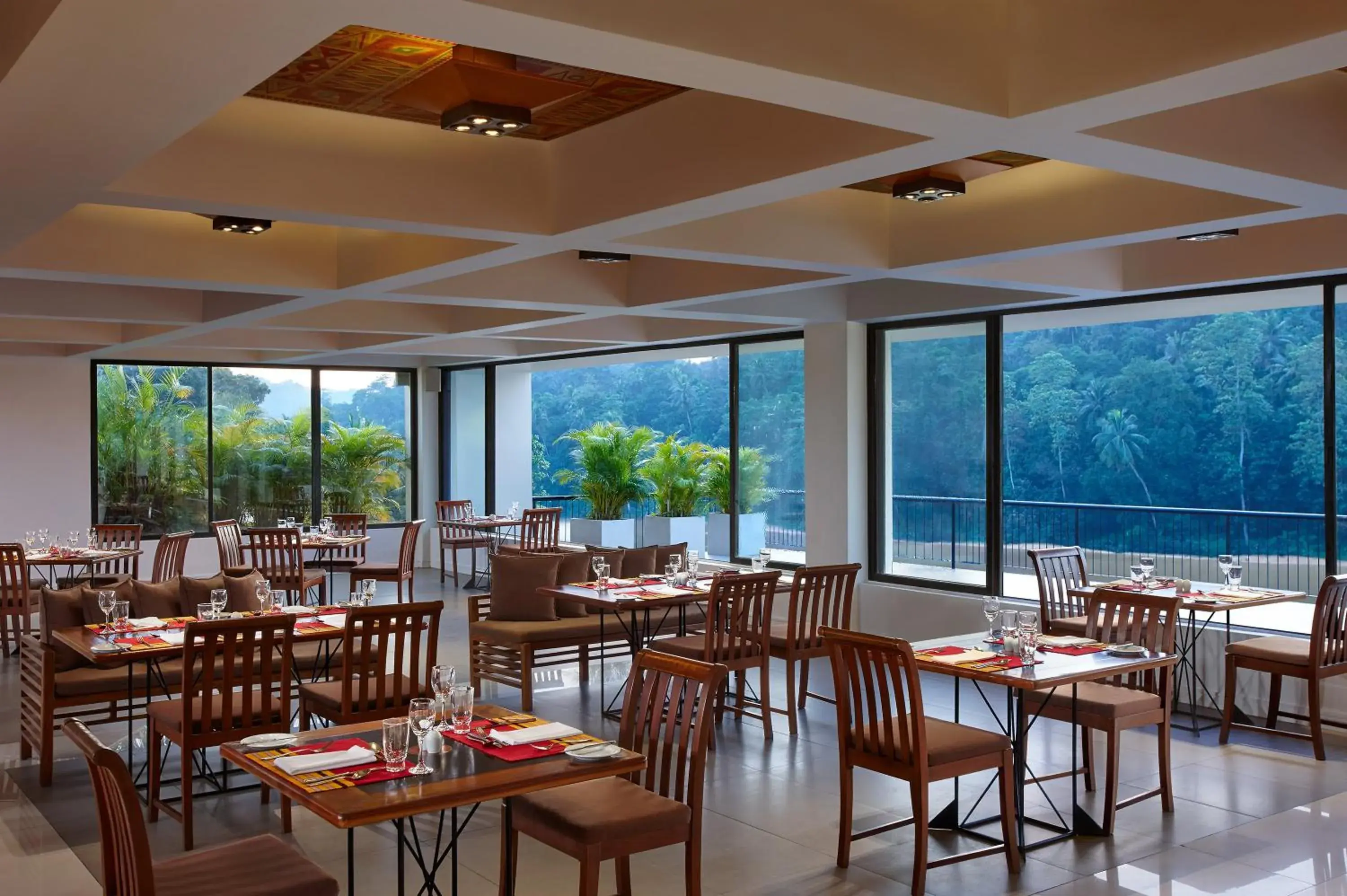 Restaurant/places to eat in Cinnamon Citadel Kandy Restaurant/places to eat in Cinnamon Citadel Kandy