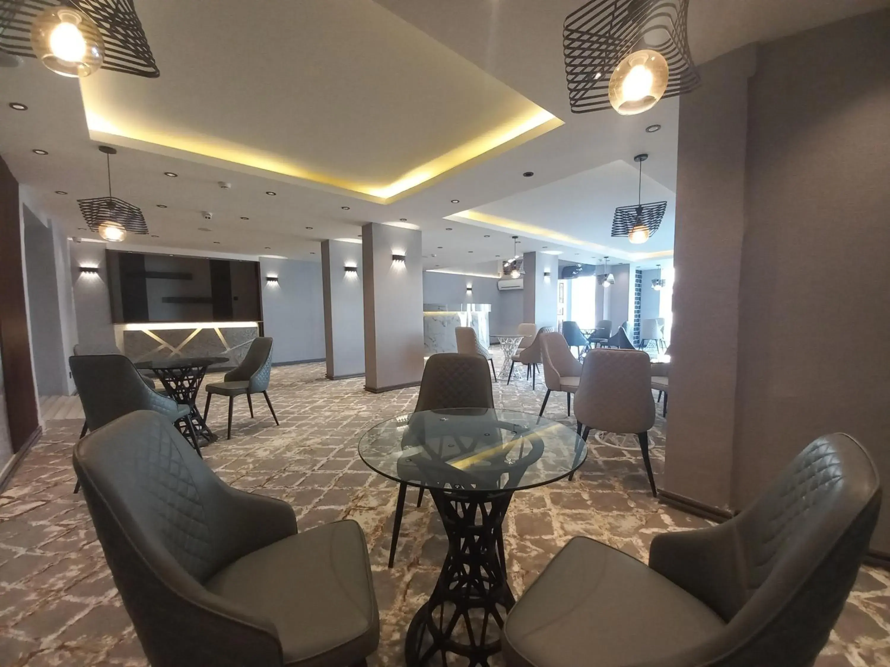 Restaurant/places to eat in Sur Hotel Restaurant/places to eat in Sur Hotel