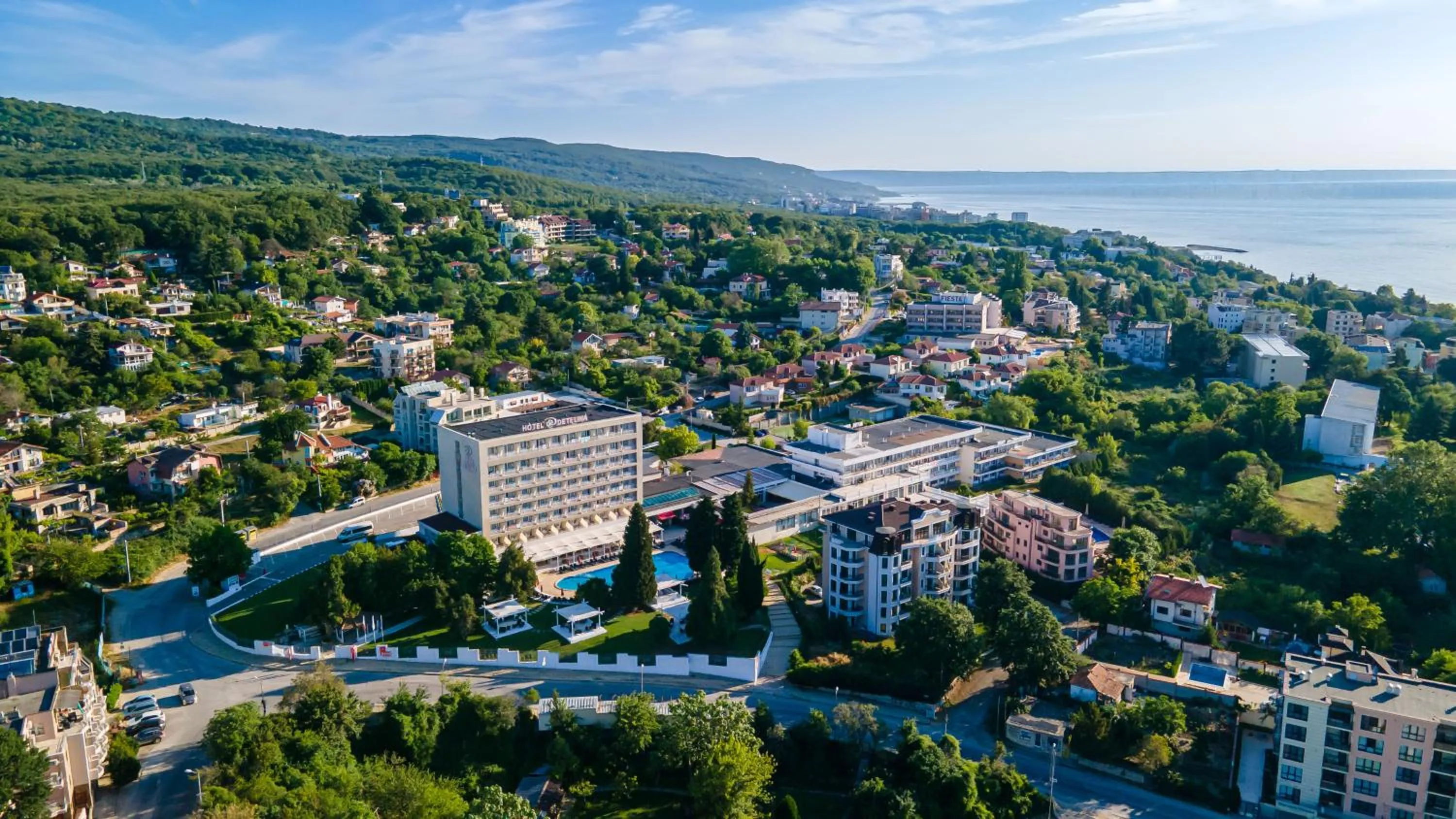 Property building in Detelina Hotel