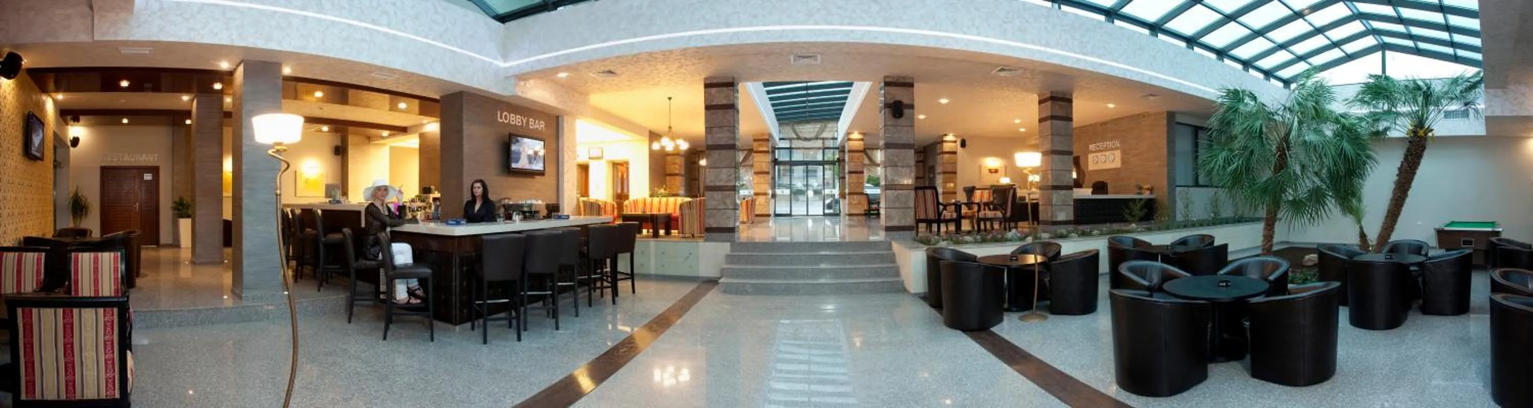 Lobby or reception in Detelina Hotel