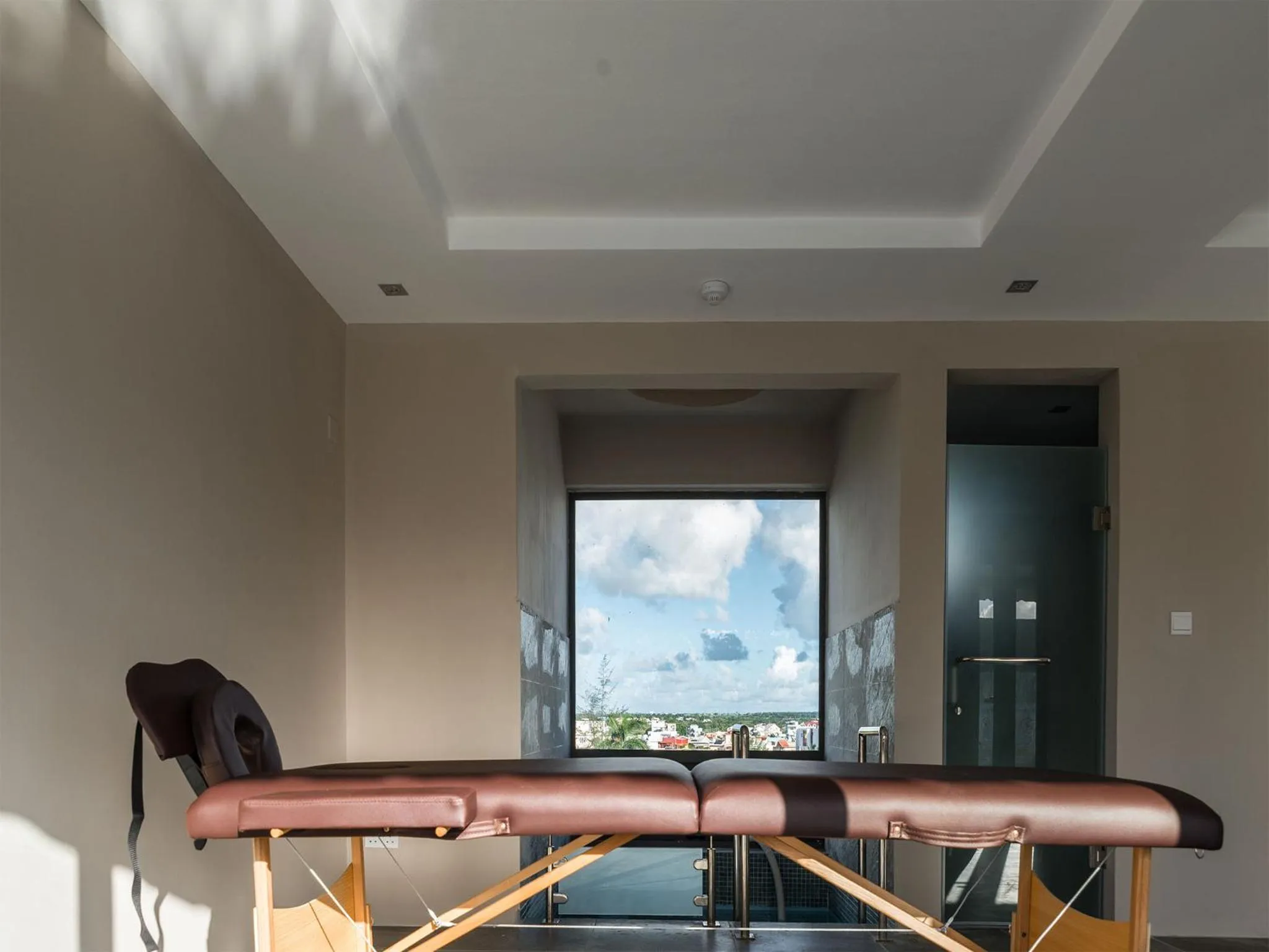 Massage in Pereybere Hotel & Spa