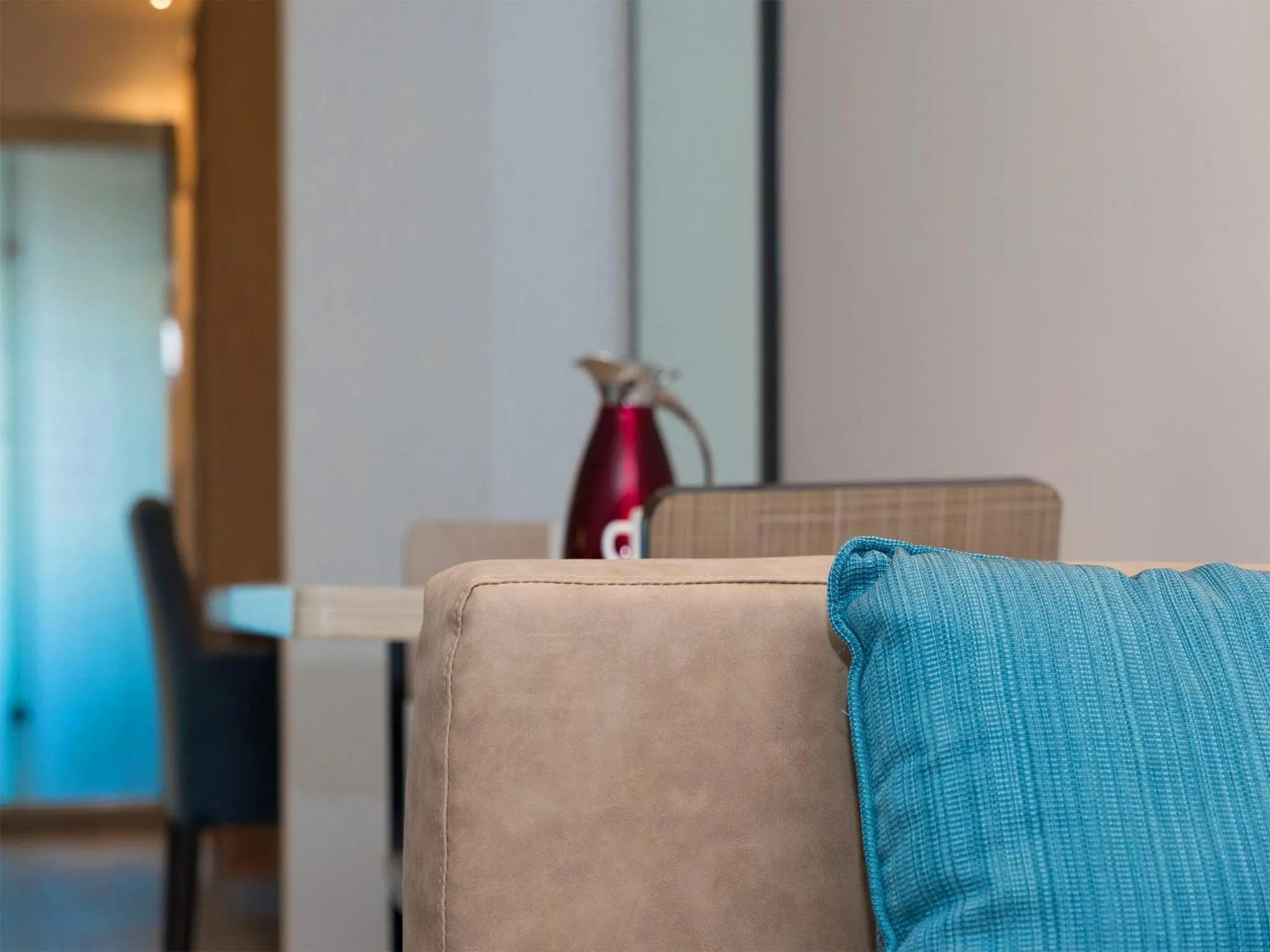 Coffee/tea facilities in Pereybere Hotel & Spa