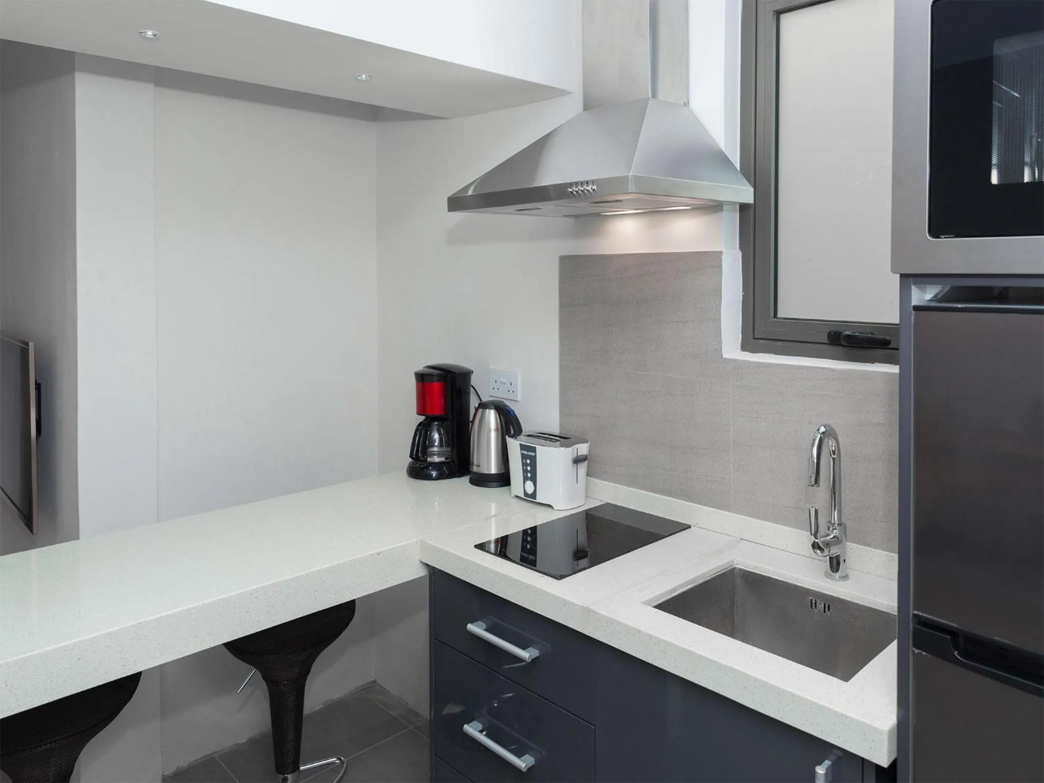 Kitchen or kitchenette in Pereybere Hotel & Spa