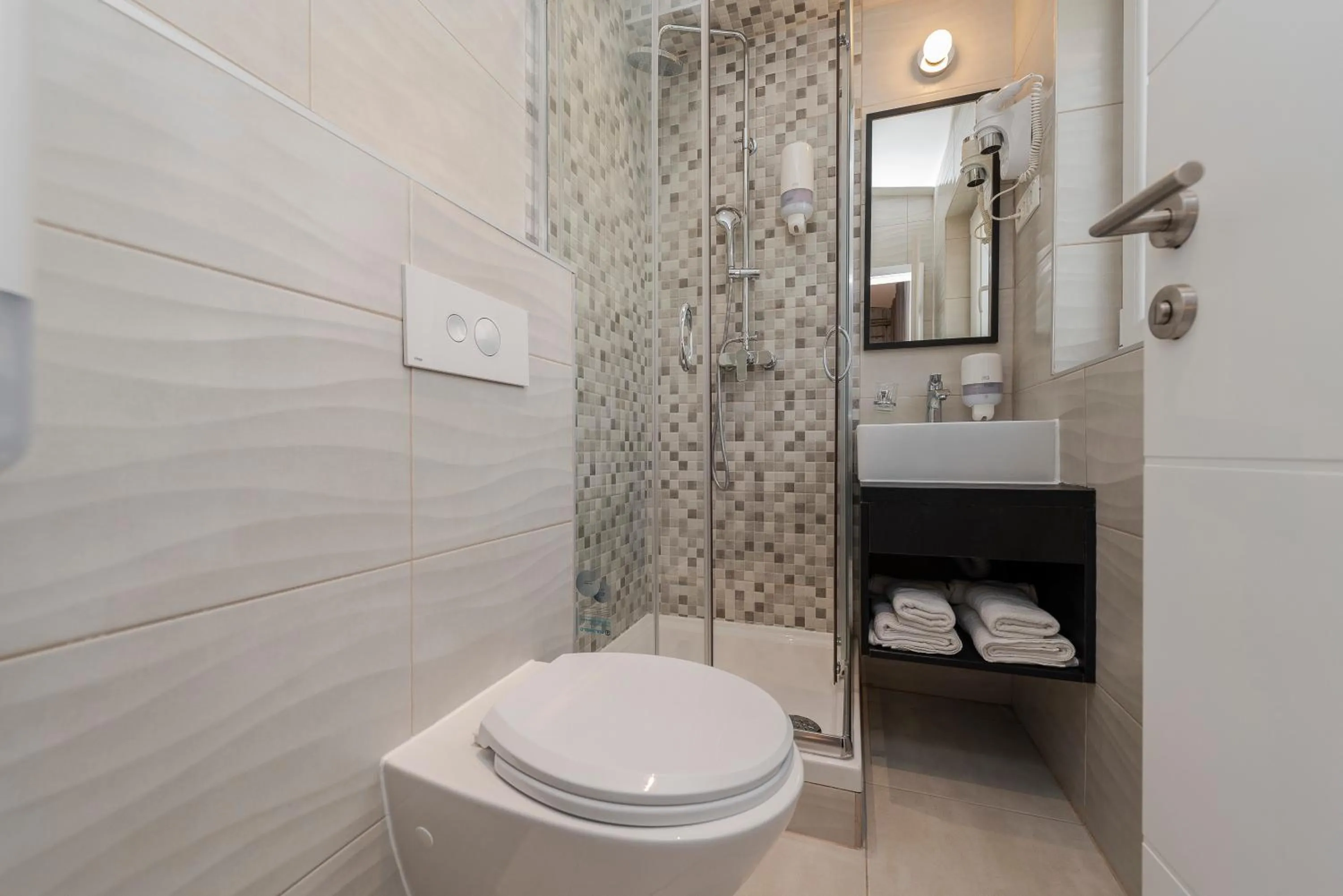 Bathroom in Downtown Boutique Hostel