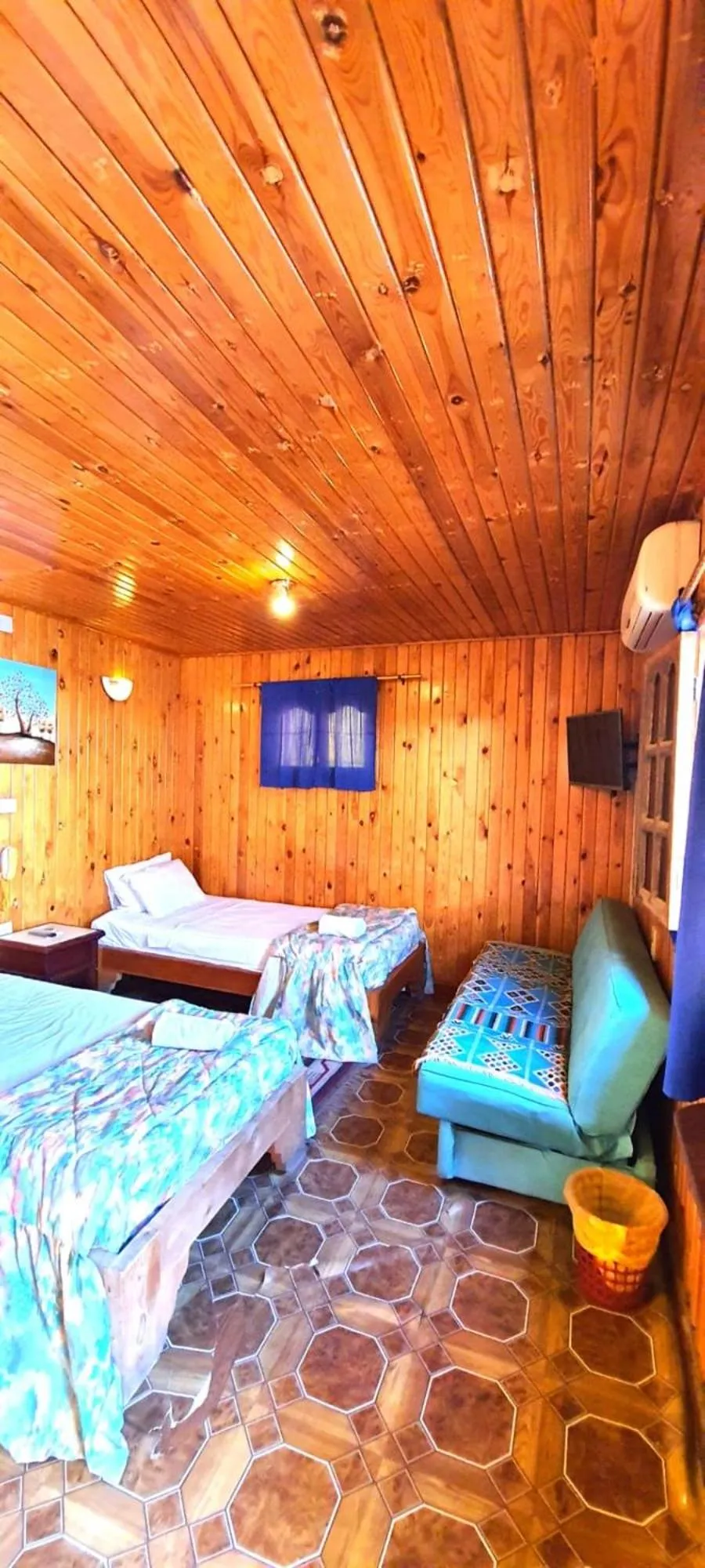 Bed in Neptune Hotel