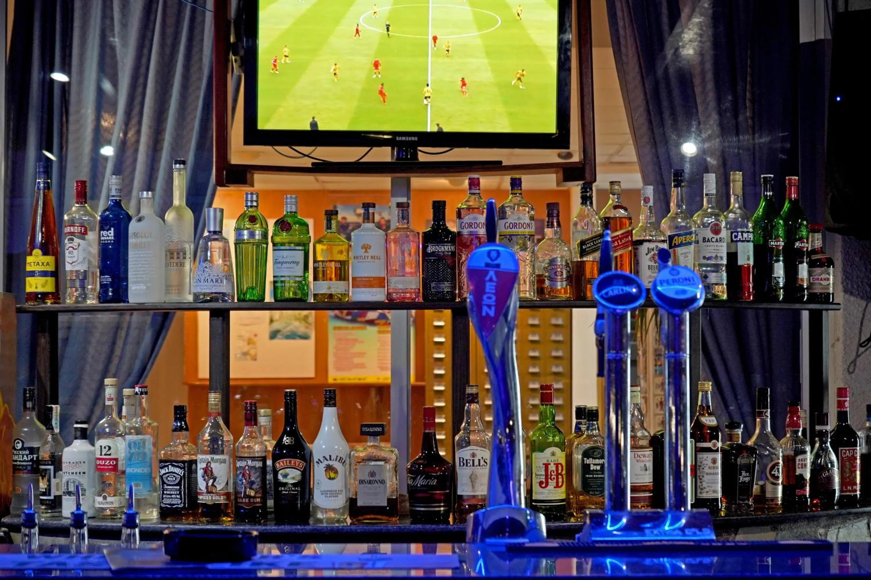 Lounge or bar in Green Bungalows Hotel Apartments - Residents Only