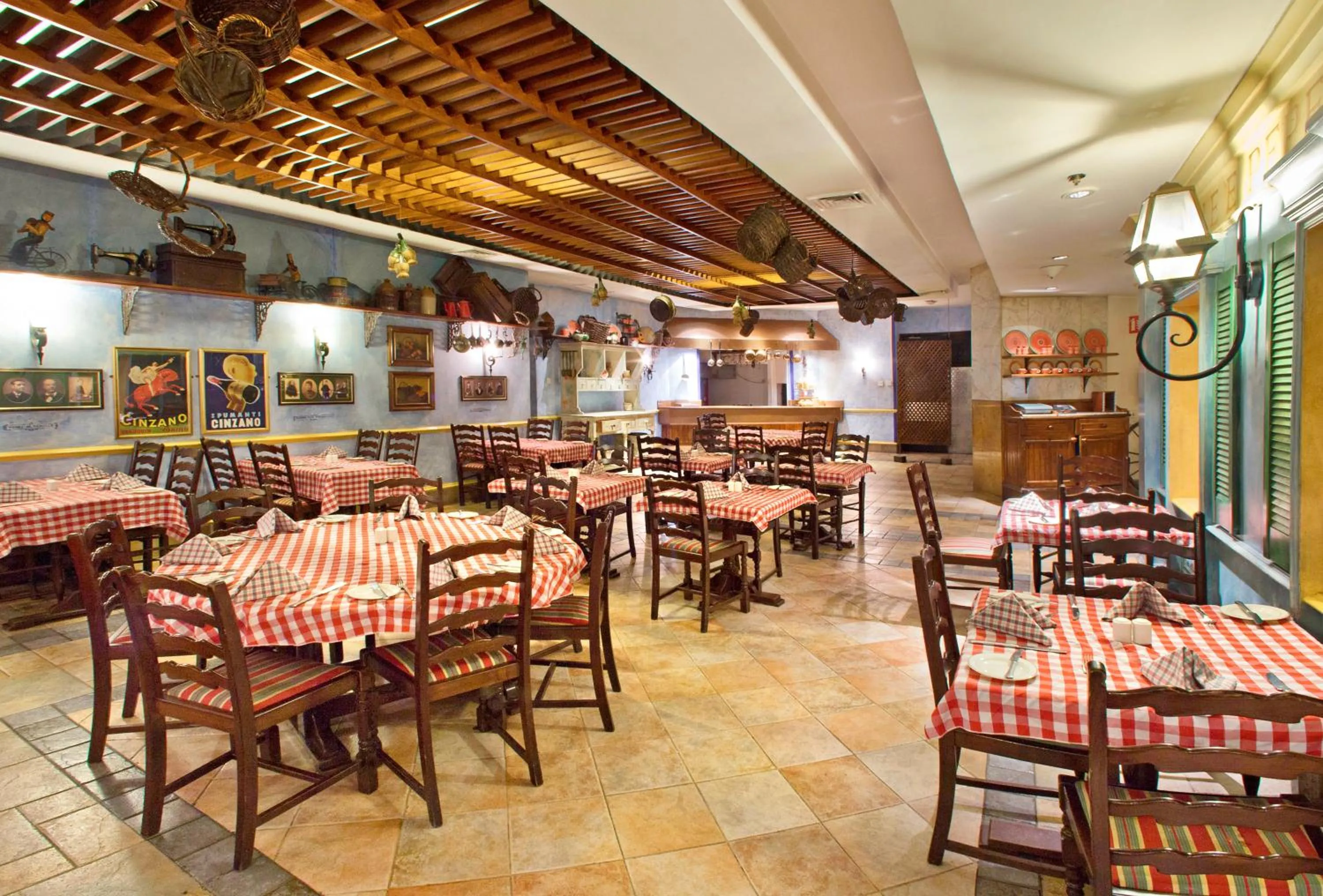 Restaurant/Places to Eat in Hilton Nairobi