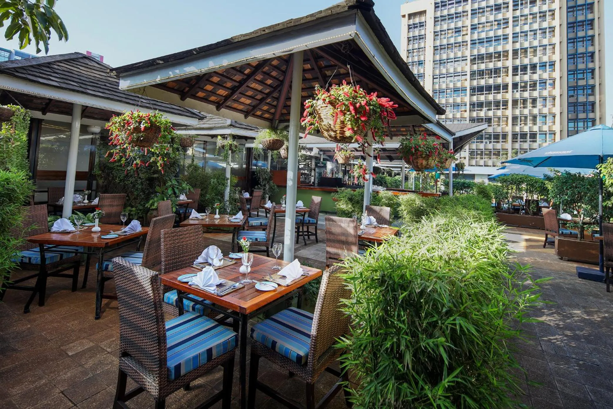 Restaurant/Places to Eat in Hilton Nairobi