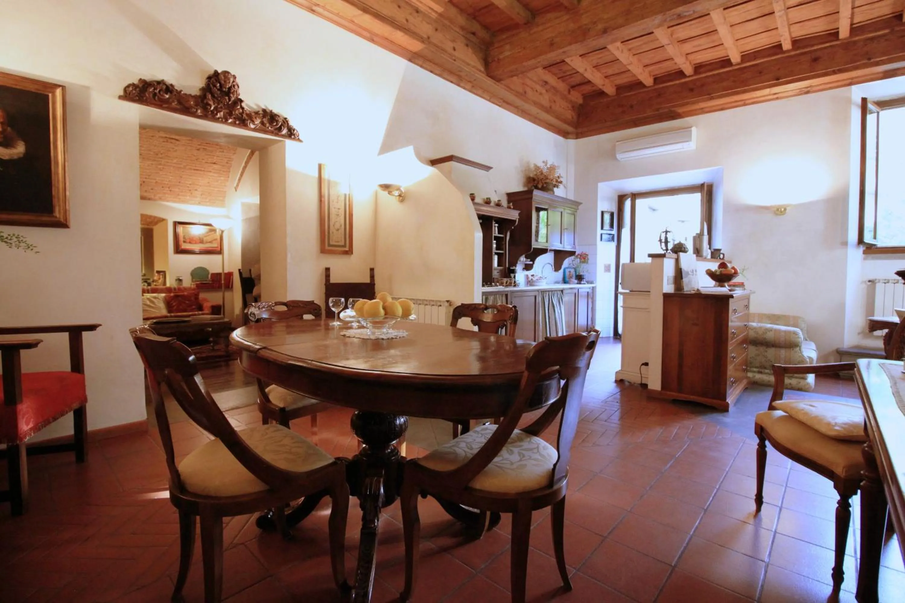 Dining area in Domus Giorgio