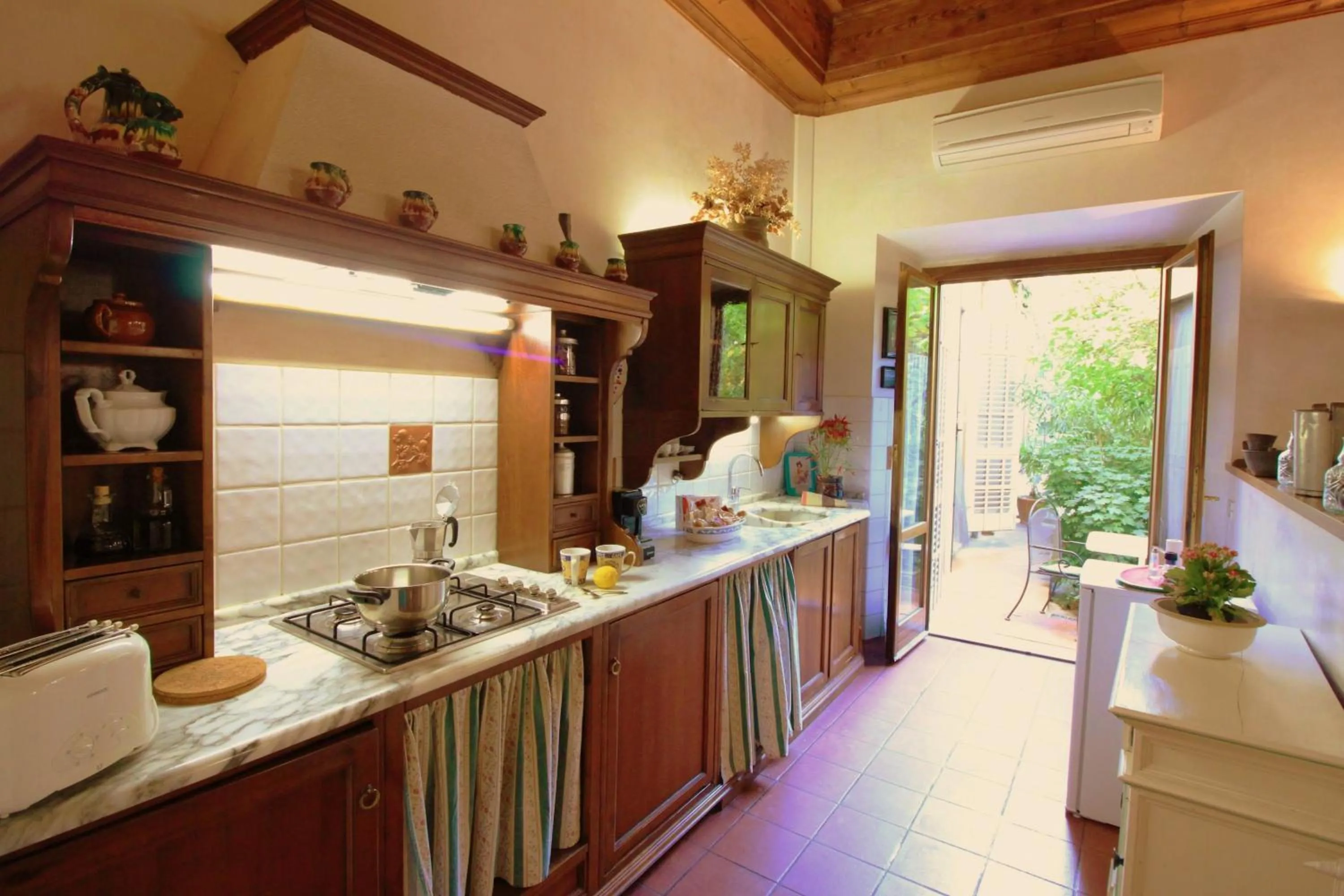 Kitchen or kitchenette in Domus Giorgio