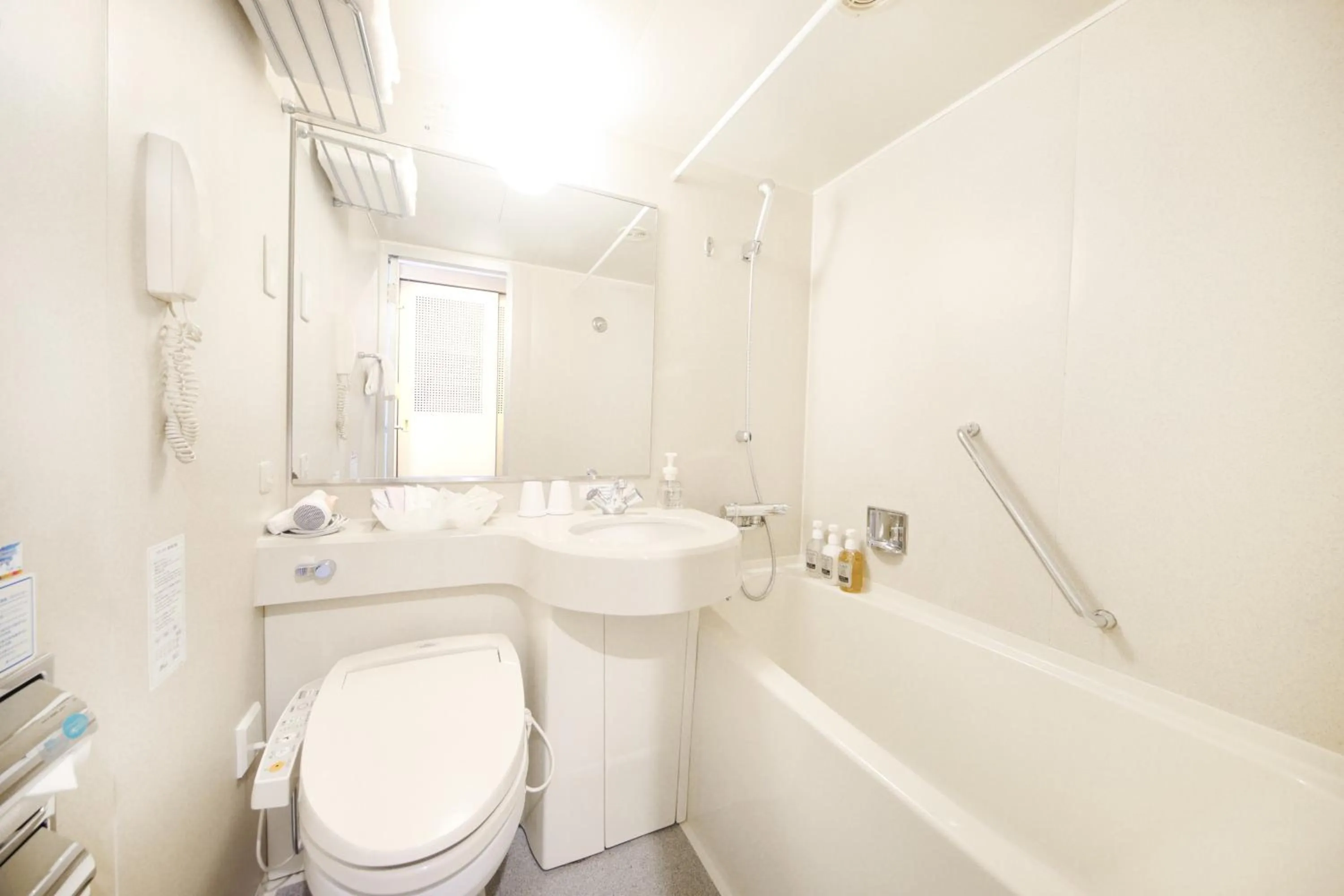 Shower in Hotel Nikko Nara