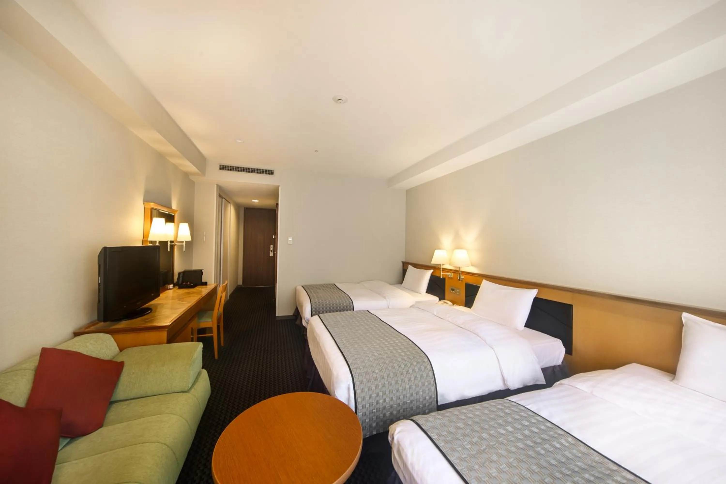 Photo of the whole room, Bed in Hotel Nikko Nara