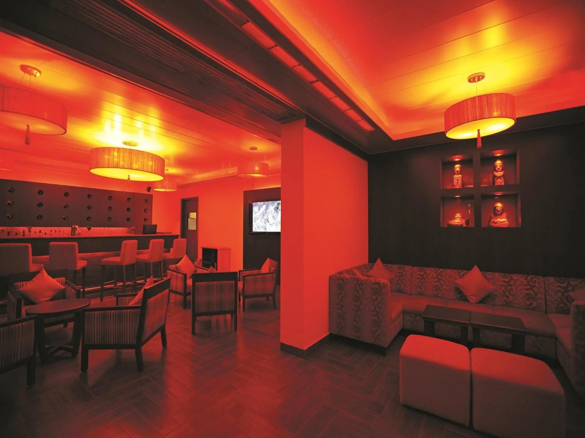 Lounge or bar in Evershine Resort & Spa