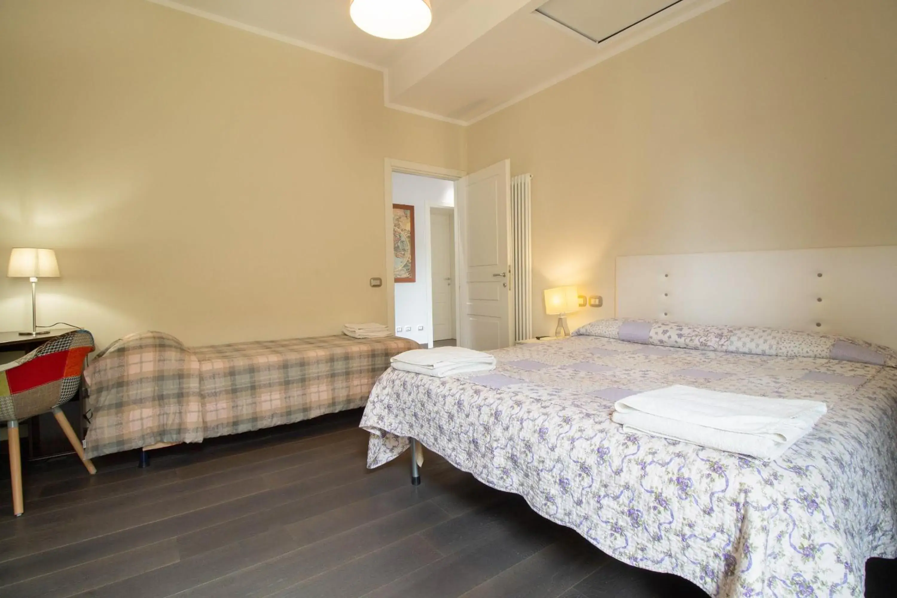 Double Room with Private External Bathroom - single occupancy in B&B Le Mura Double Room with Private External Bathroom - single occupancy in B&B Le Mura