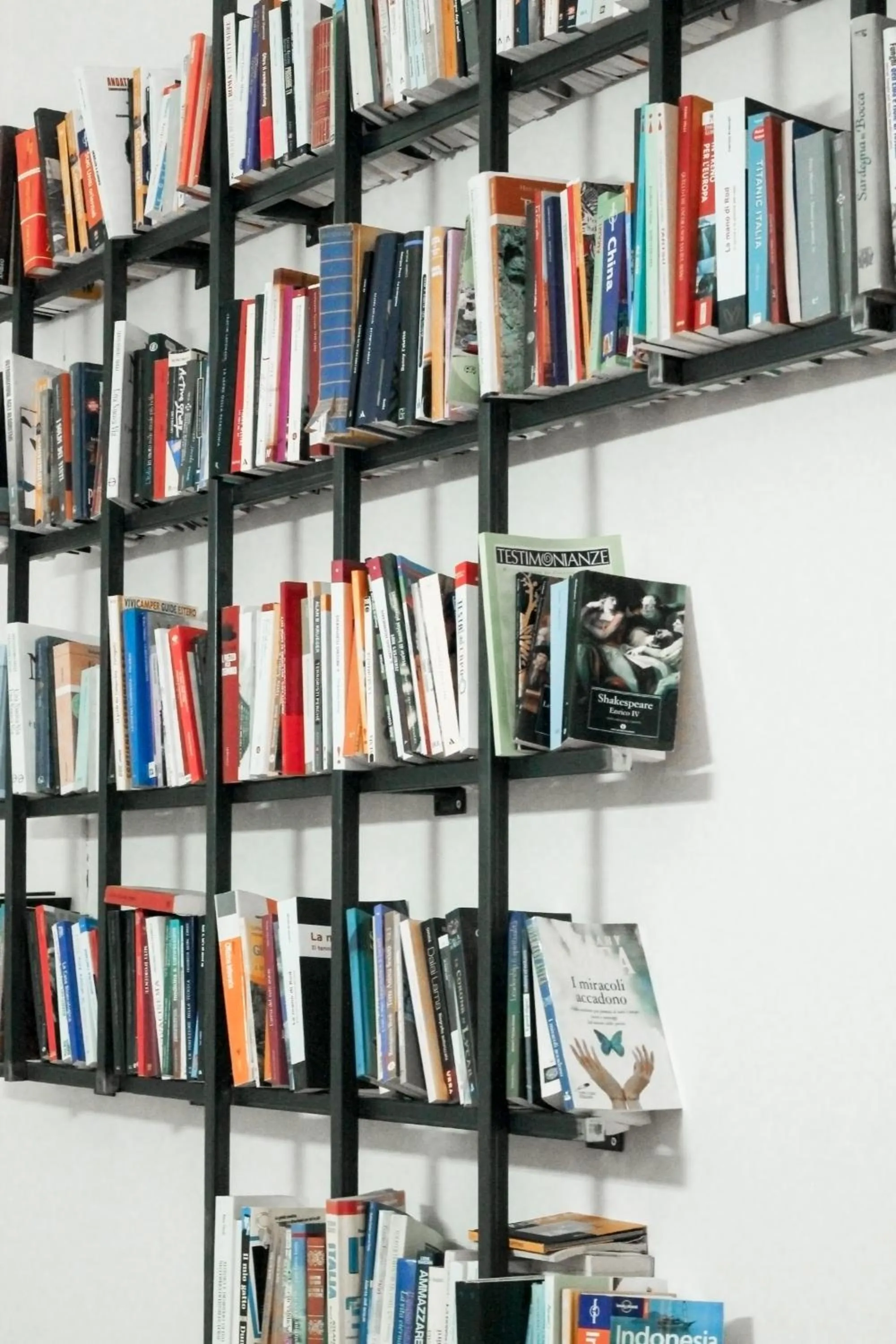 Library in B&B Le Mura