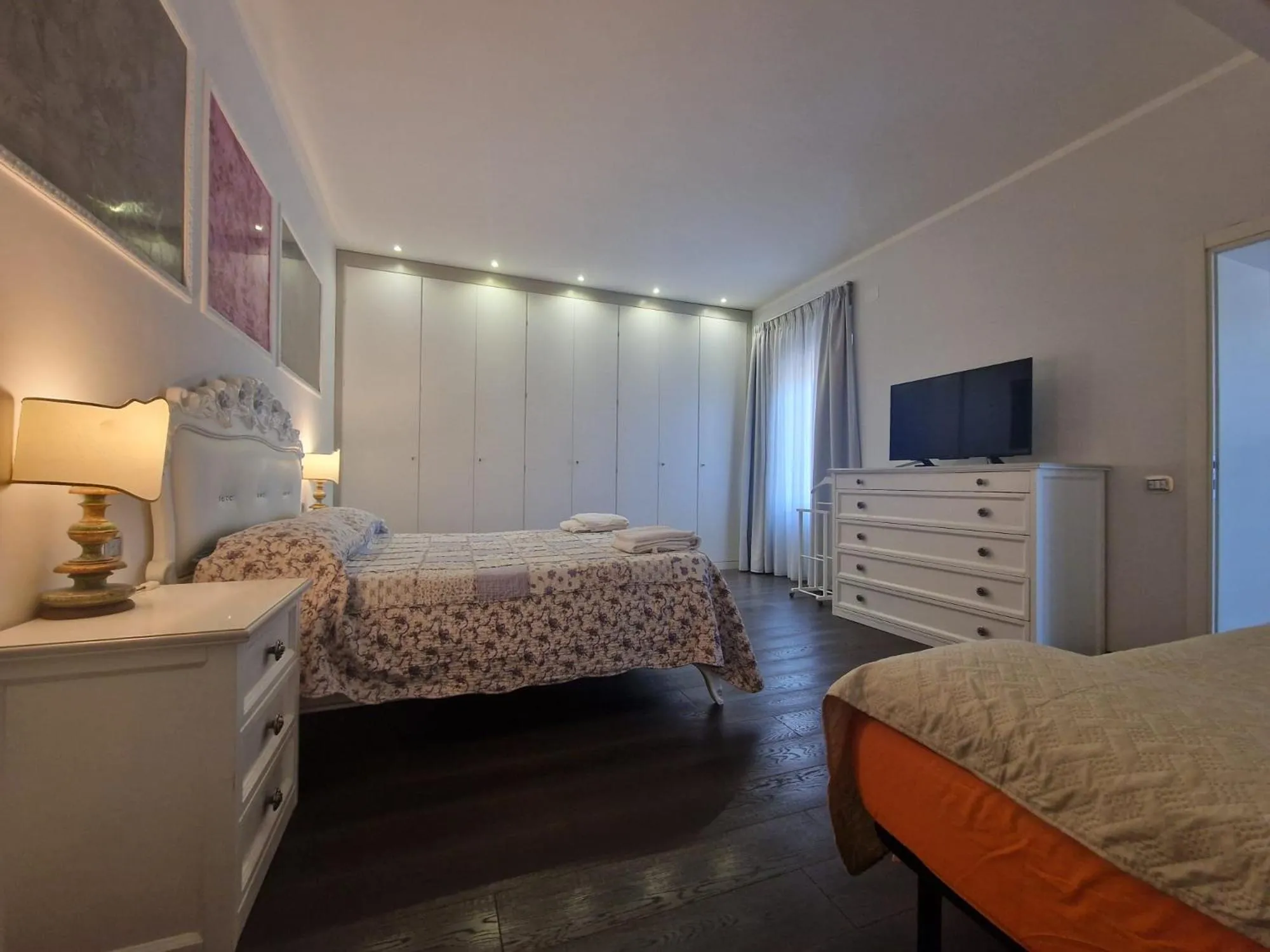 TV and multimedia, Bed in B&B Le Mura