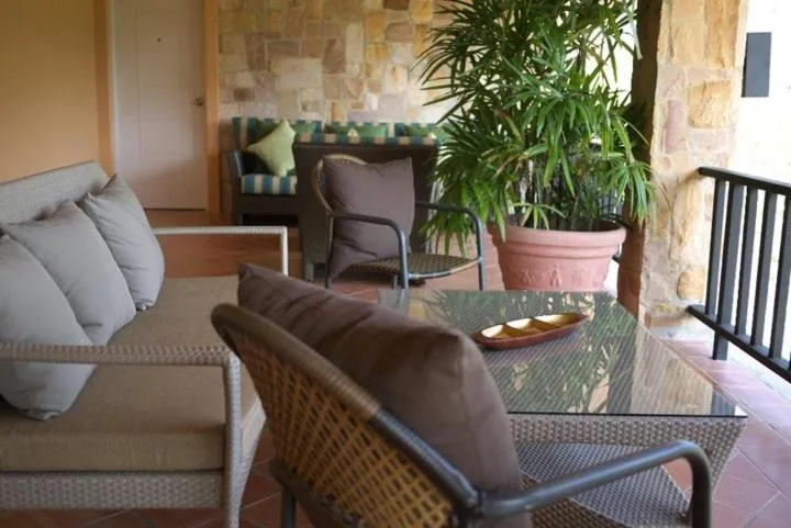 GRANMONTE Wine Cottage