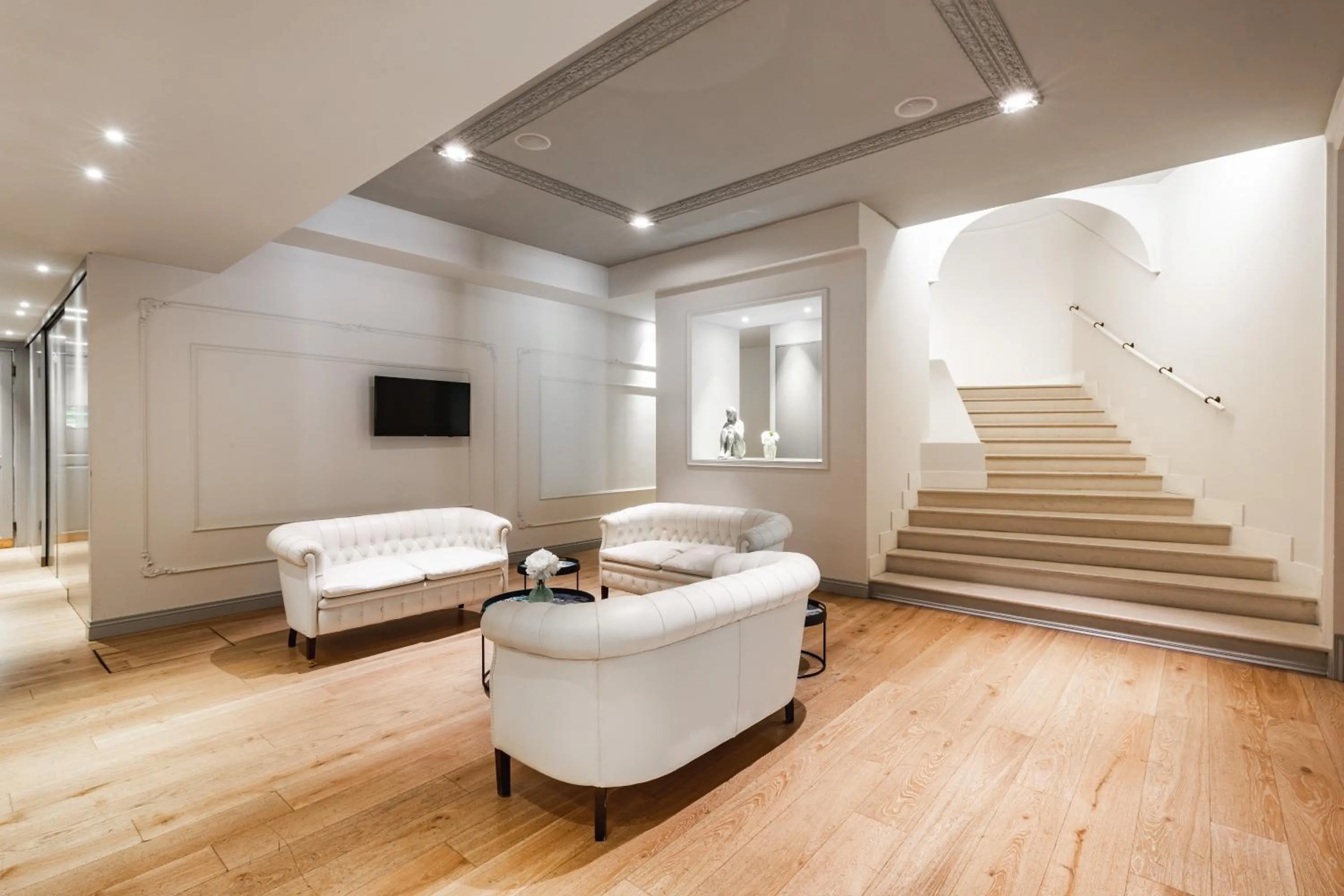 Seating area in SeeBay Hotel