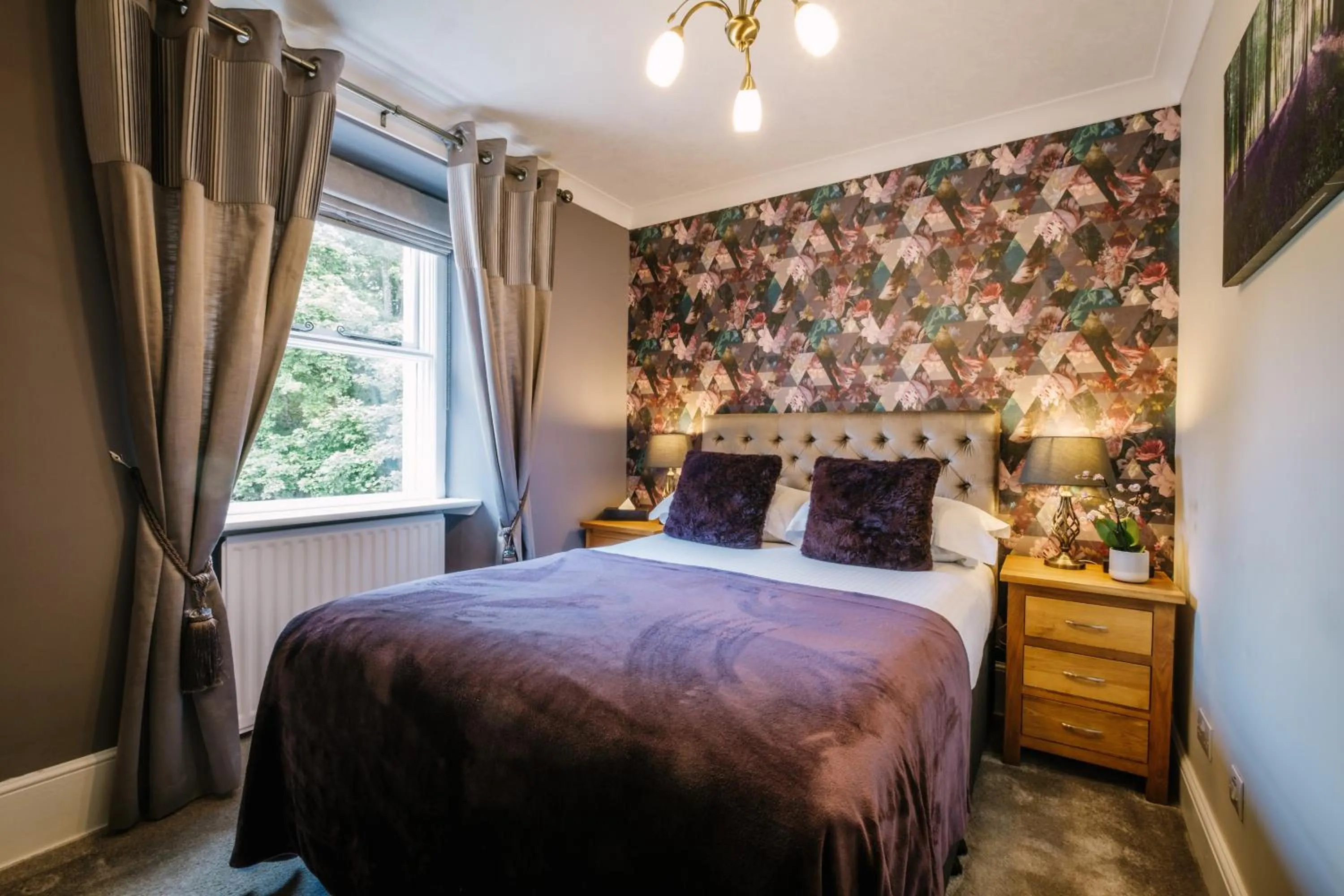 Bedroom, Bed in 1863 Restaurant with Rooms