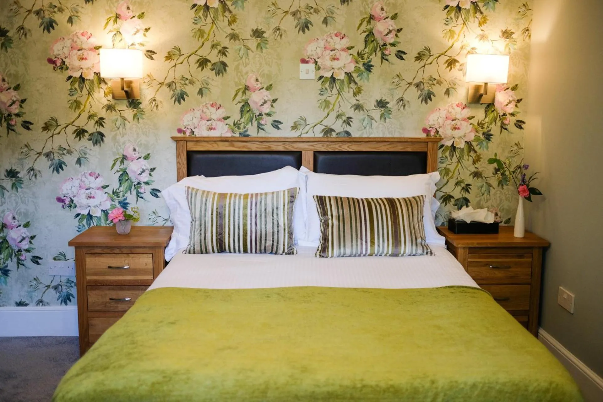 Bed in 1863 Restaurant with Rooms