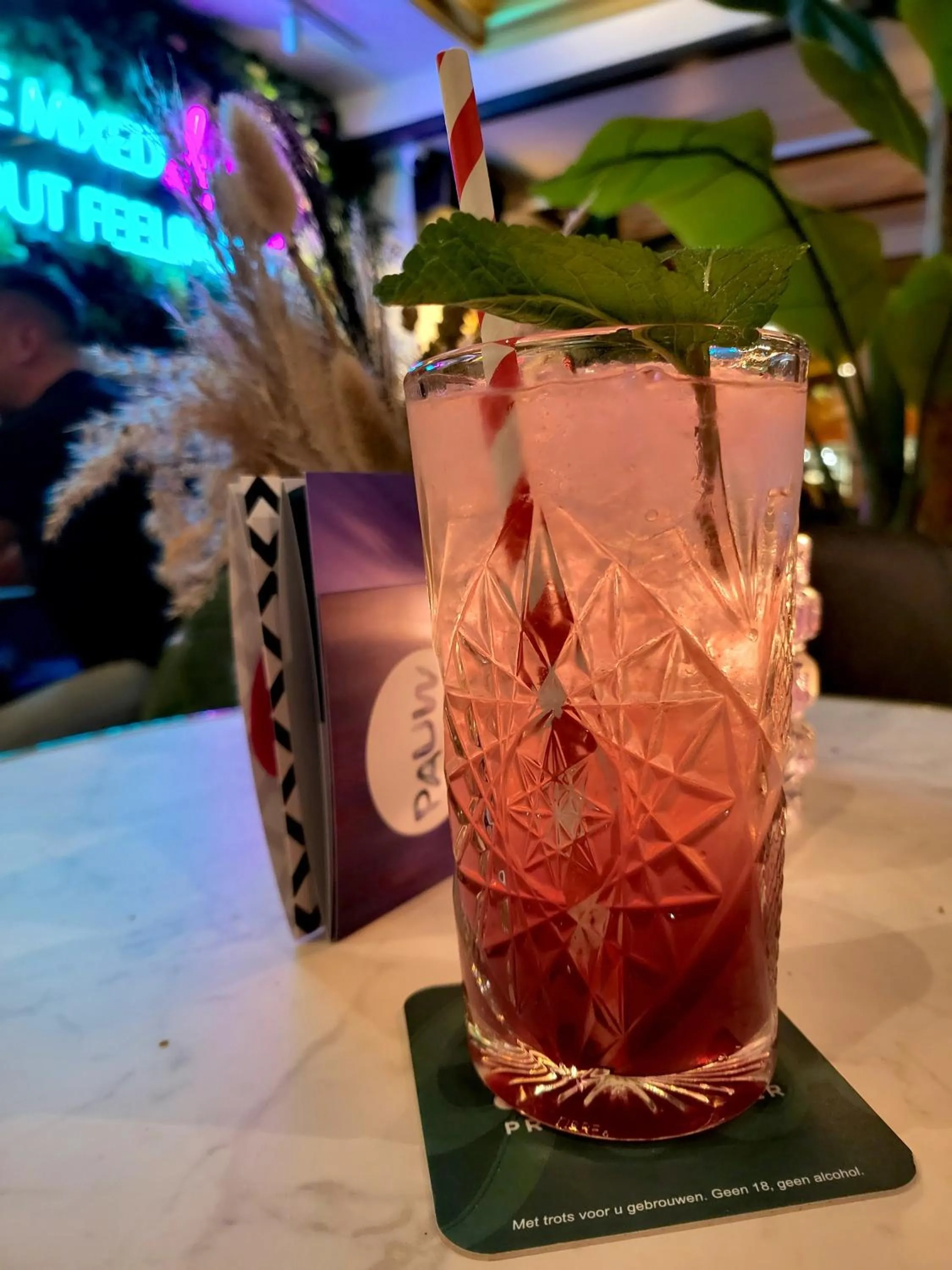 Restaurant/places to eat in Hotel Pauw