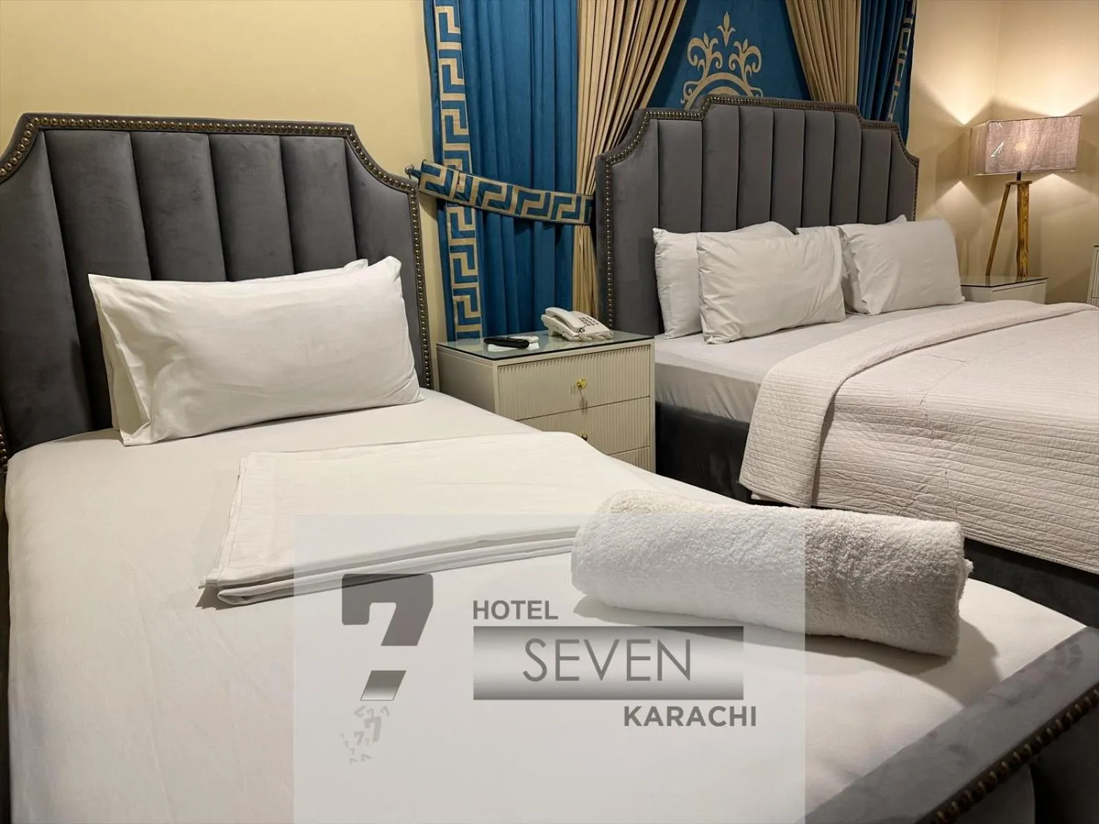 Bed in Hotel Seven 7