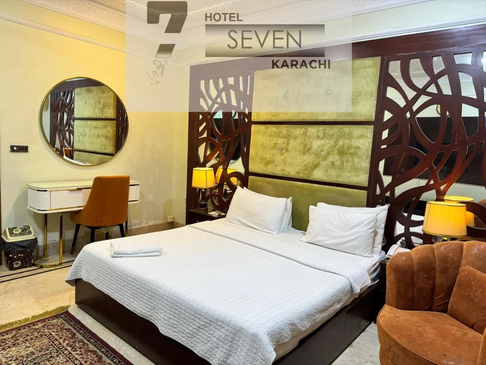 Bed in Hotel Seven 7