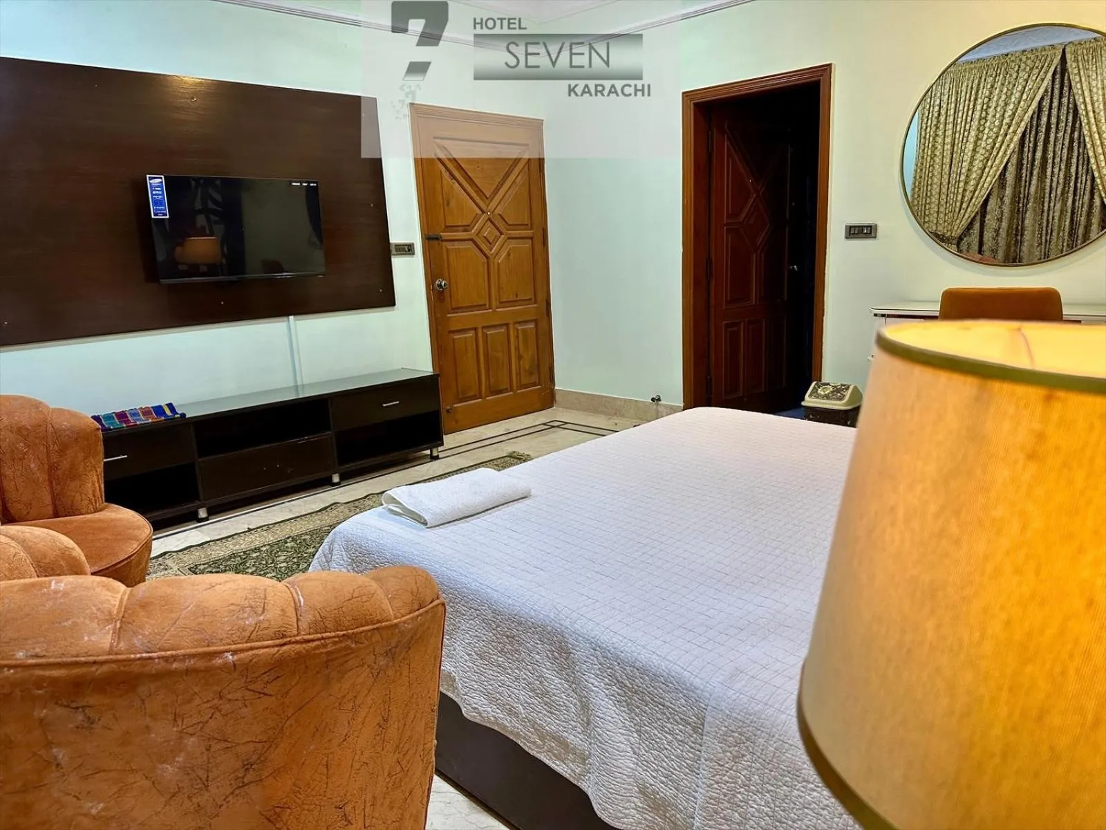 Bed in Hotel Seven 7