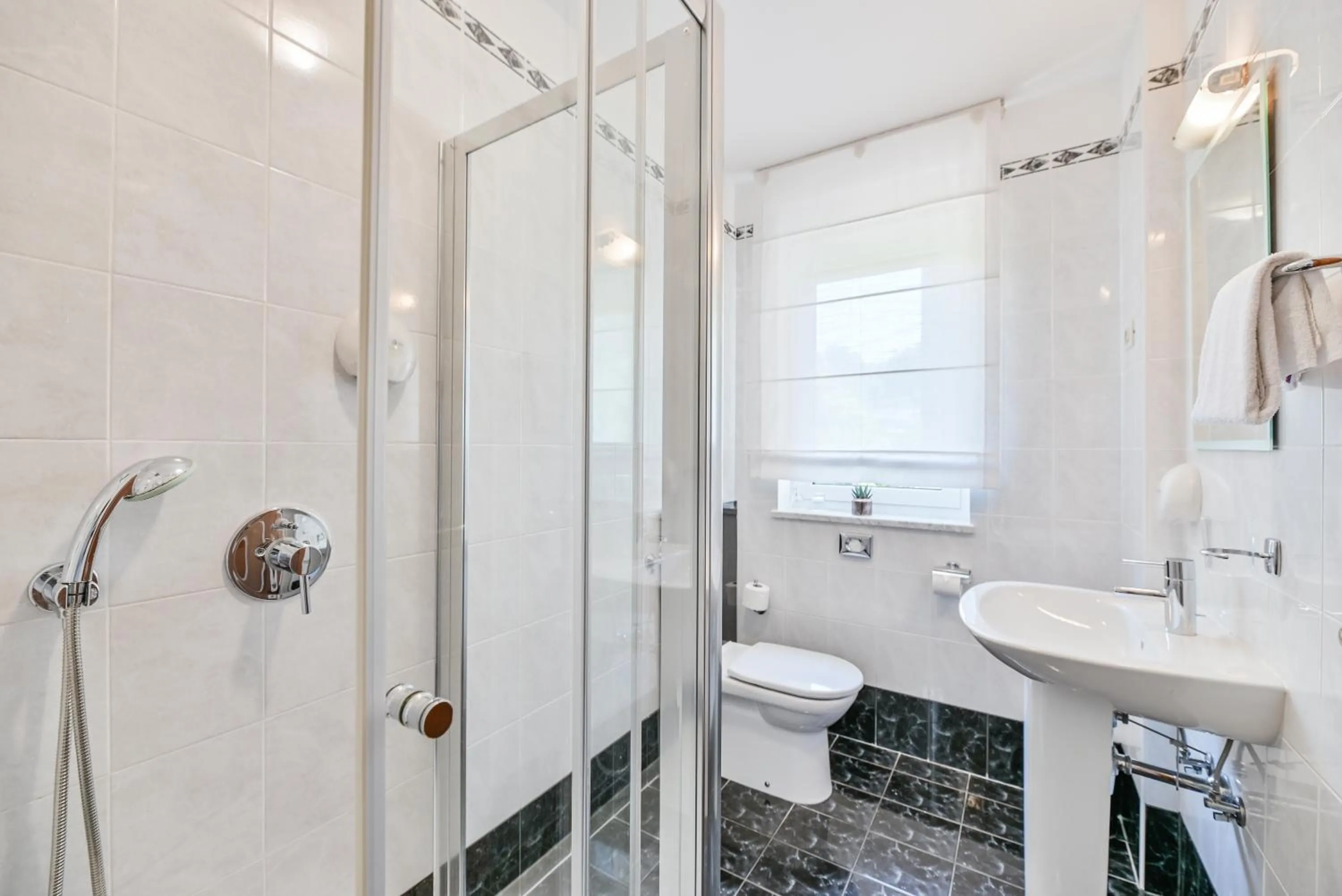 Bathroom in Hotel Laurus - Liburnia