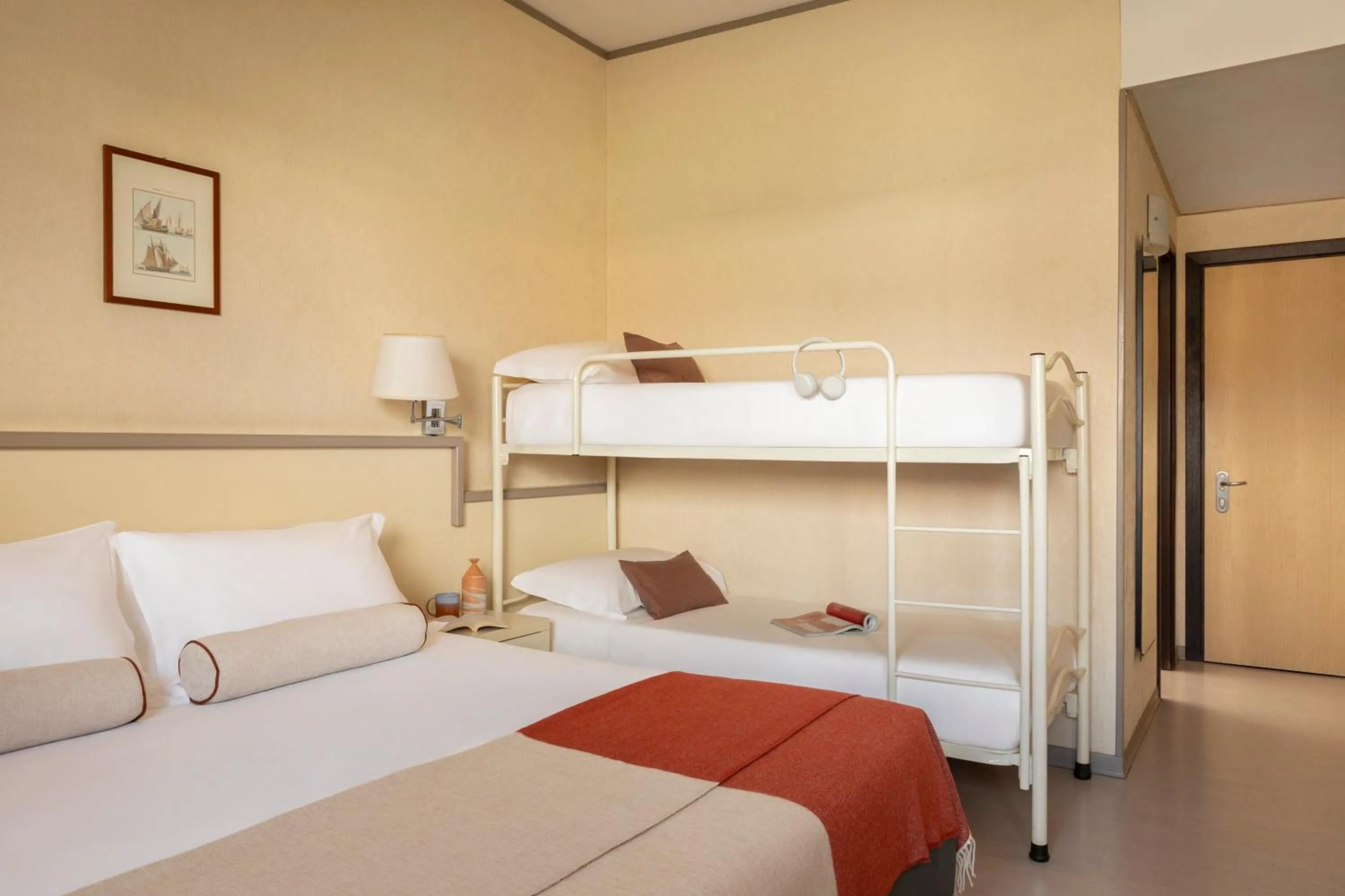 Photo of the whole room, Bed in Hotel Al Sant'Andrea