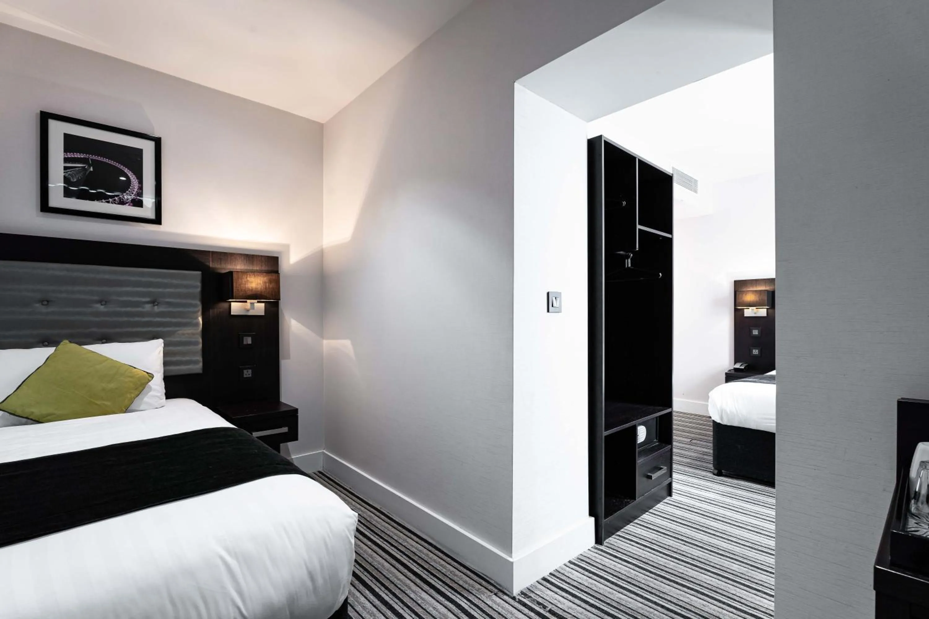 Bed in The W14 Kensington